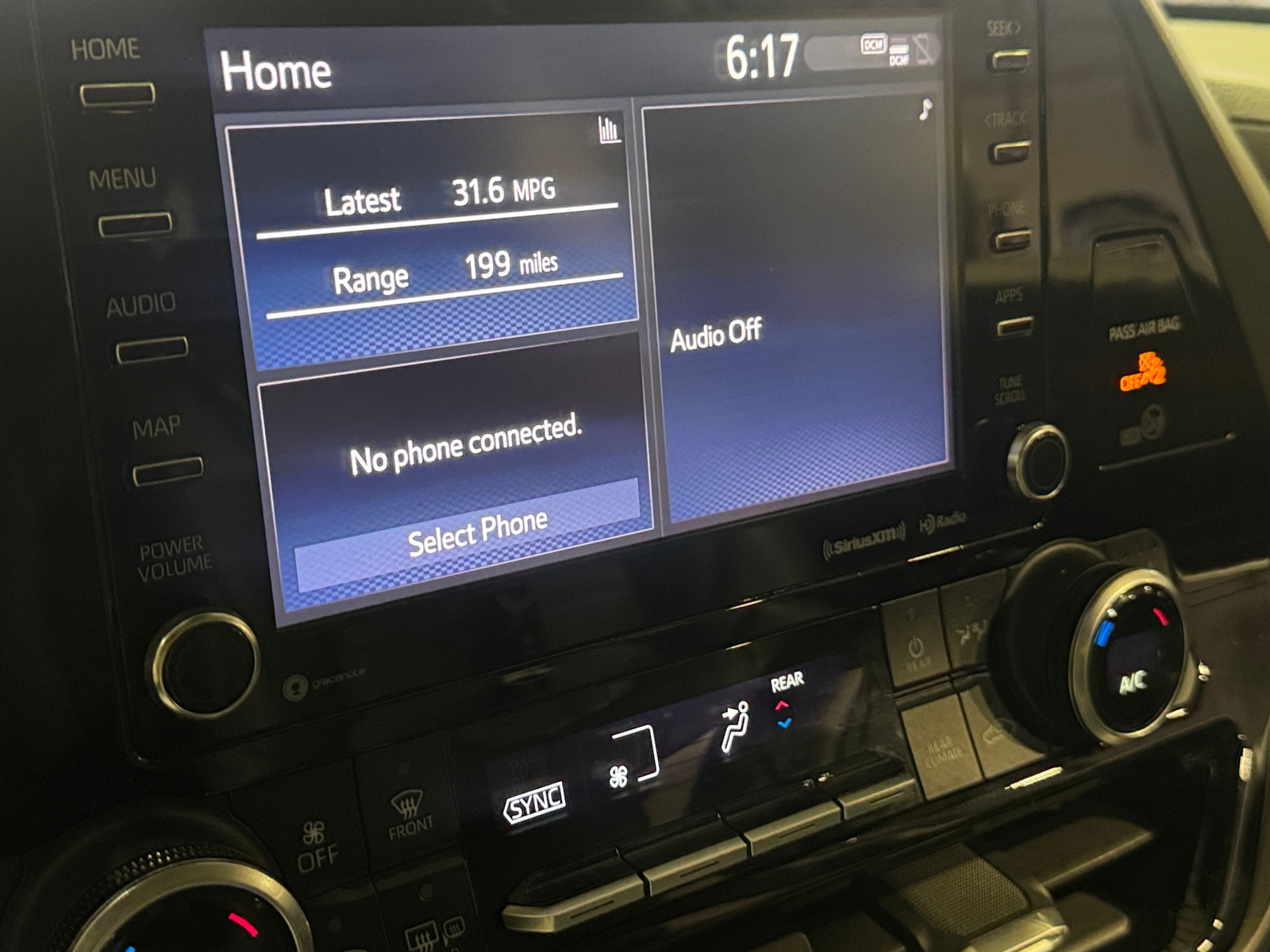 Thumbnail: 2020 Toyota Highlander - 3