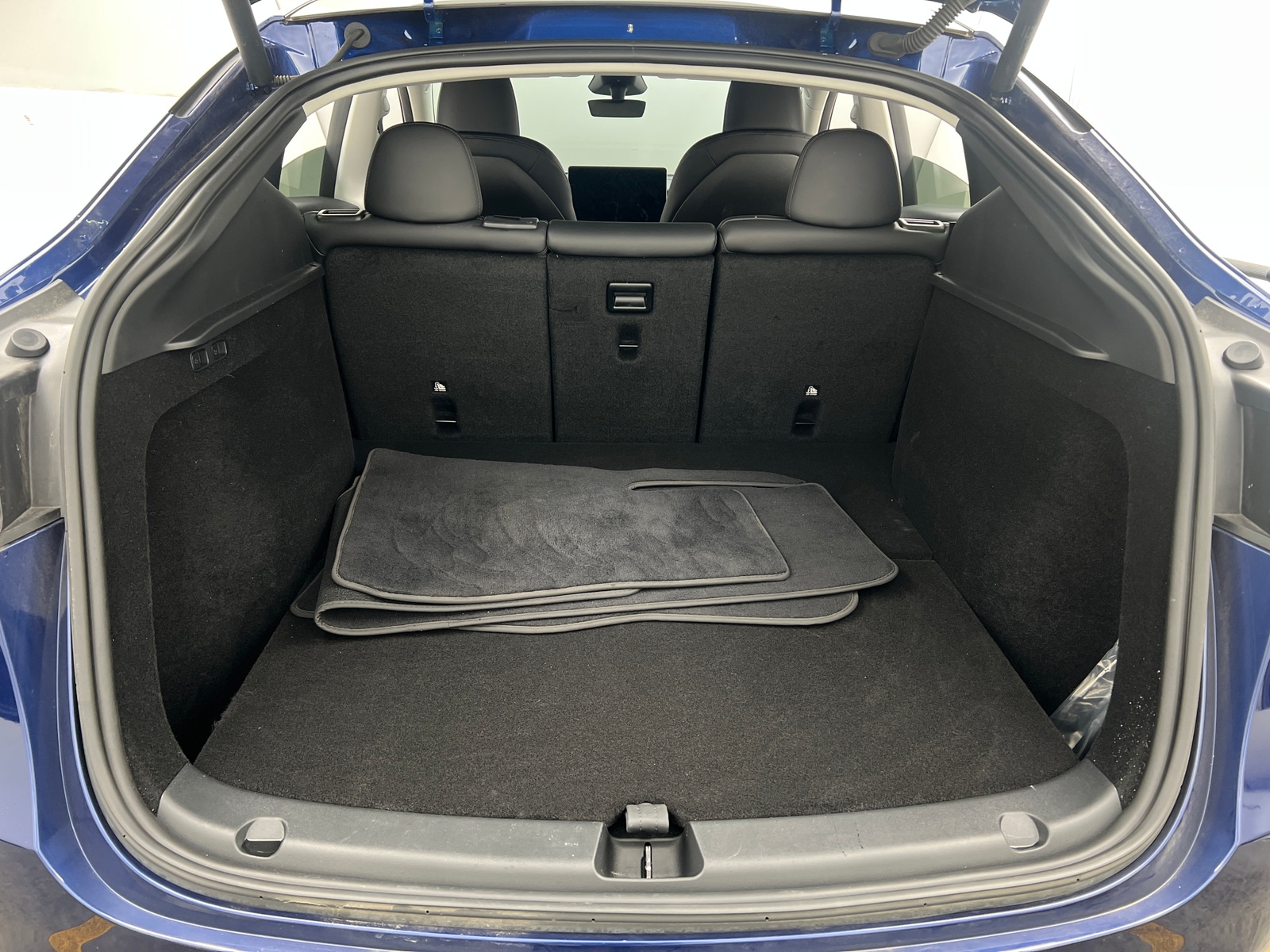 Thumbnail: 2024 Tesla Model Y - 6