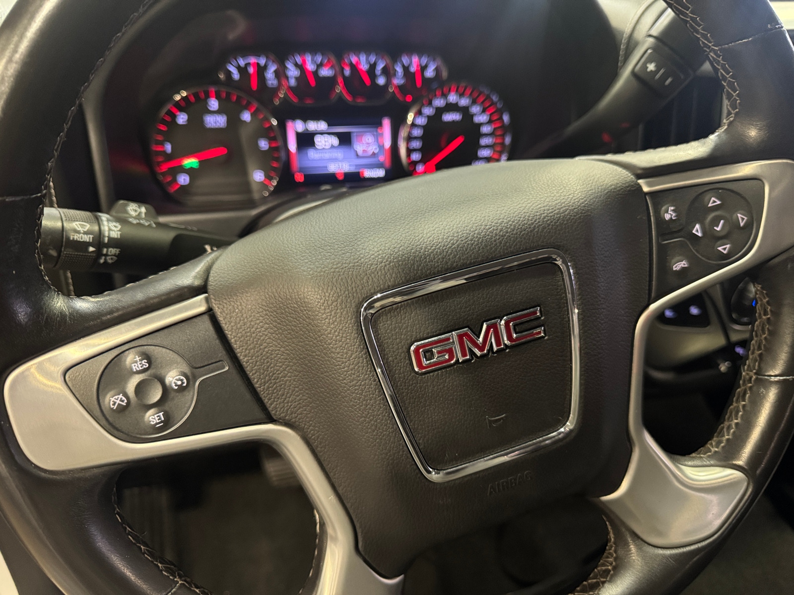 Thumbnail: 2015 GMC Sierra 1500 - 5