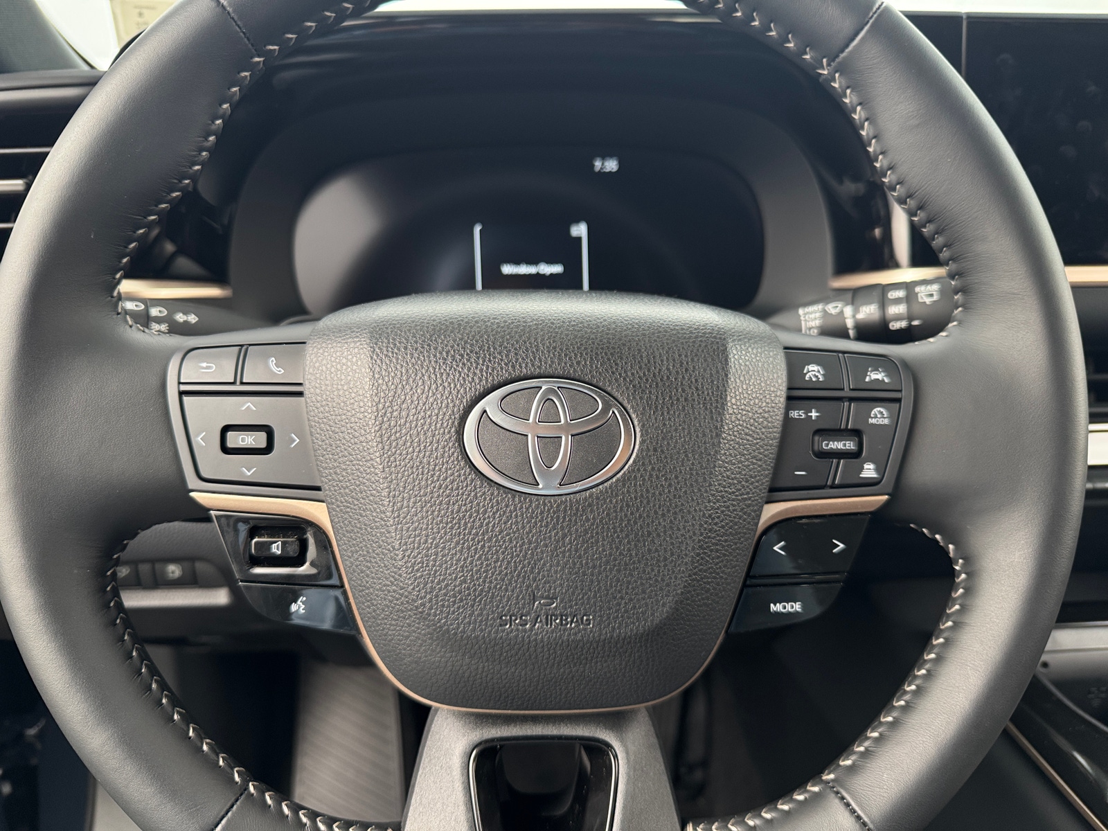 Thumbnail: 2025 Toyota Crown Signia - 4