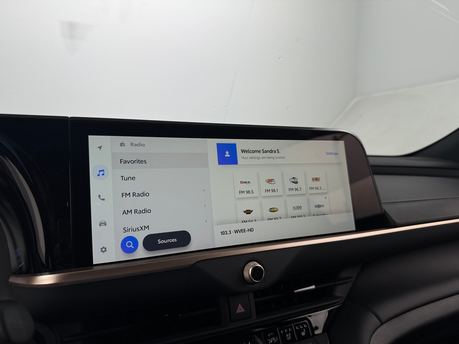 Thumbnail: 2025 Toyota Crown Signia - 3