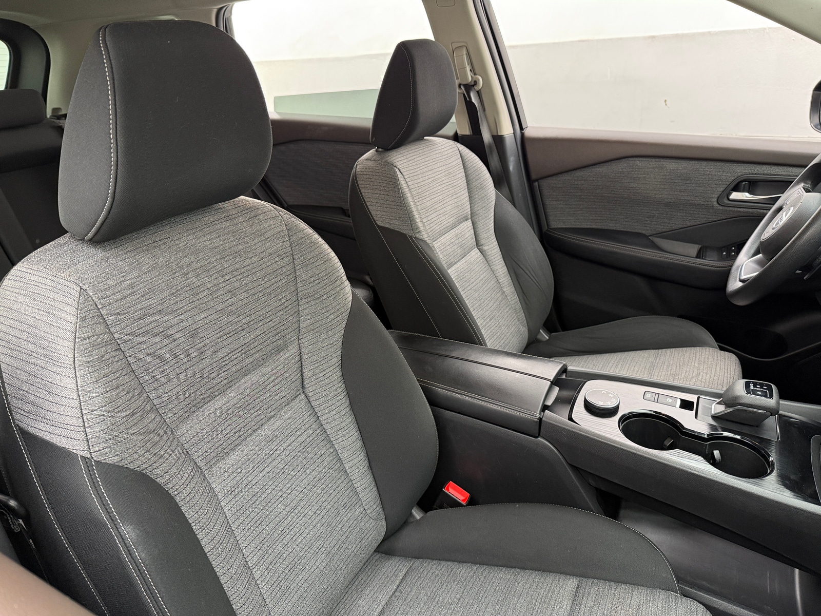 Thumbnail: 2021 Nissan Rogue - 2