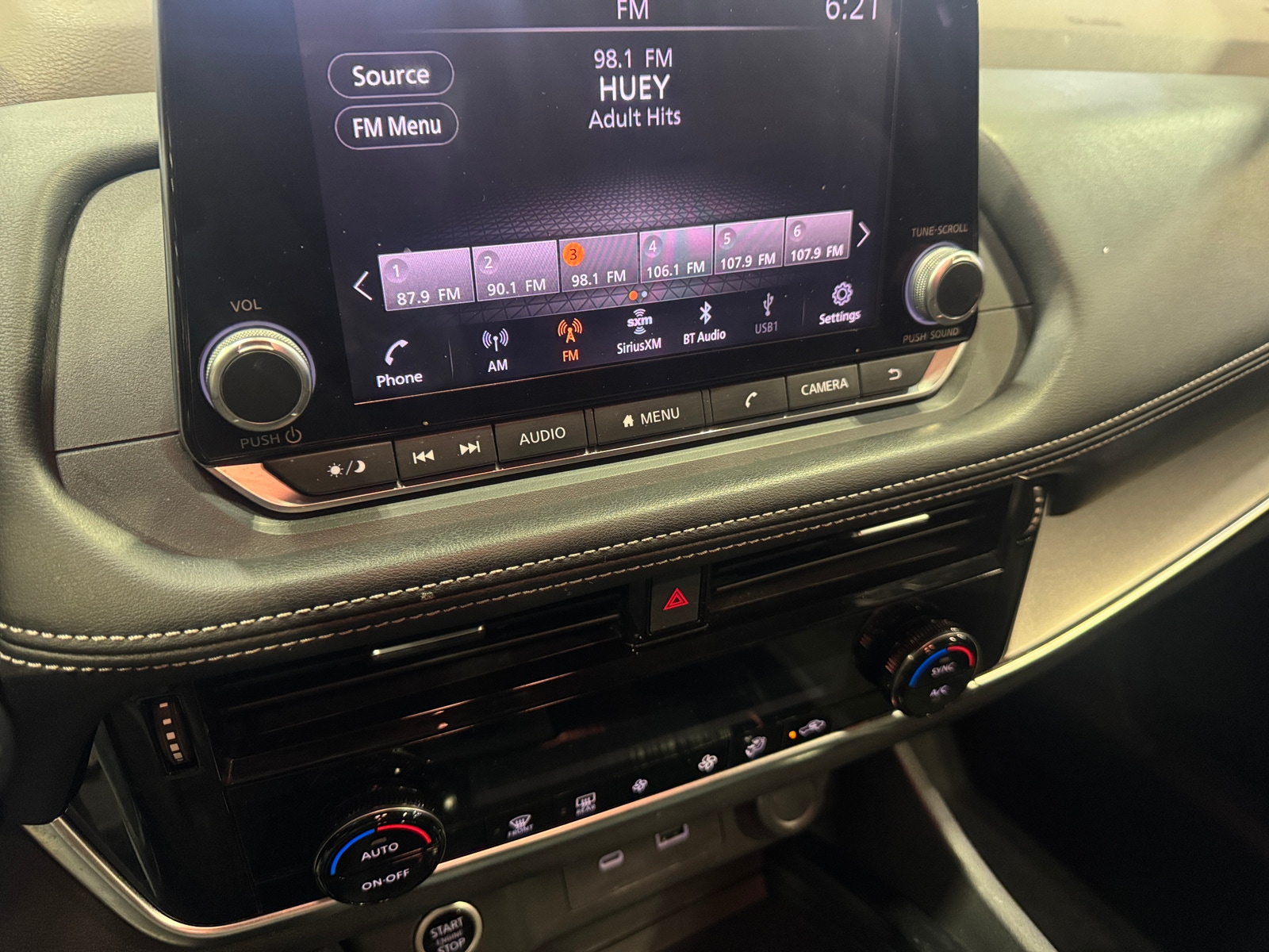 Thumbnail: 2021 Nissan Rogue - 4