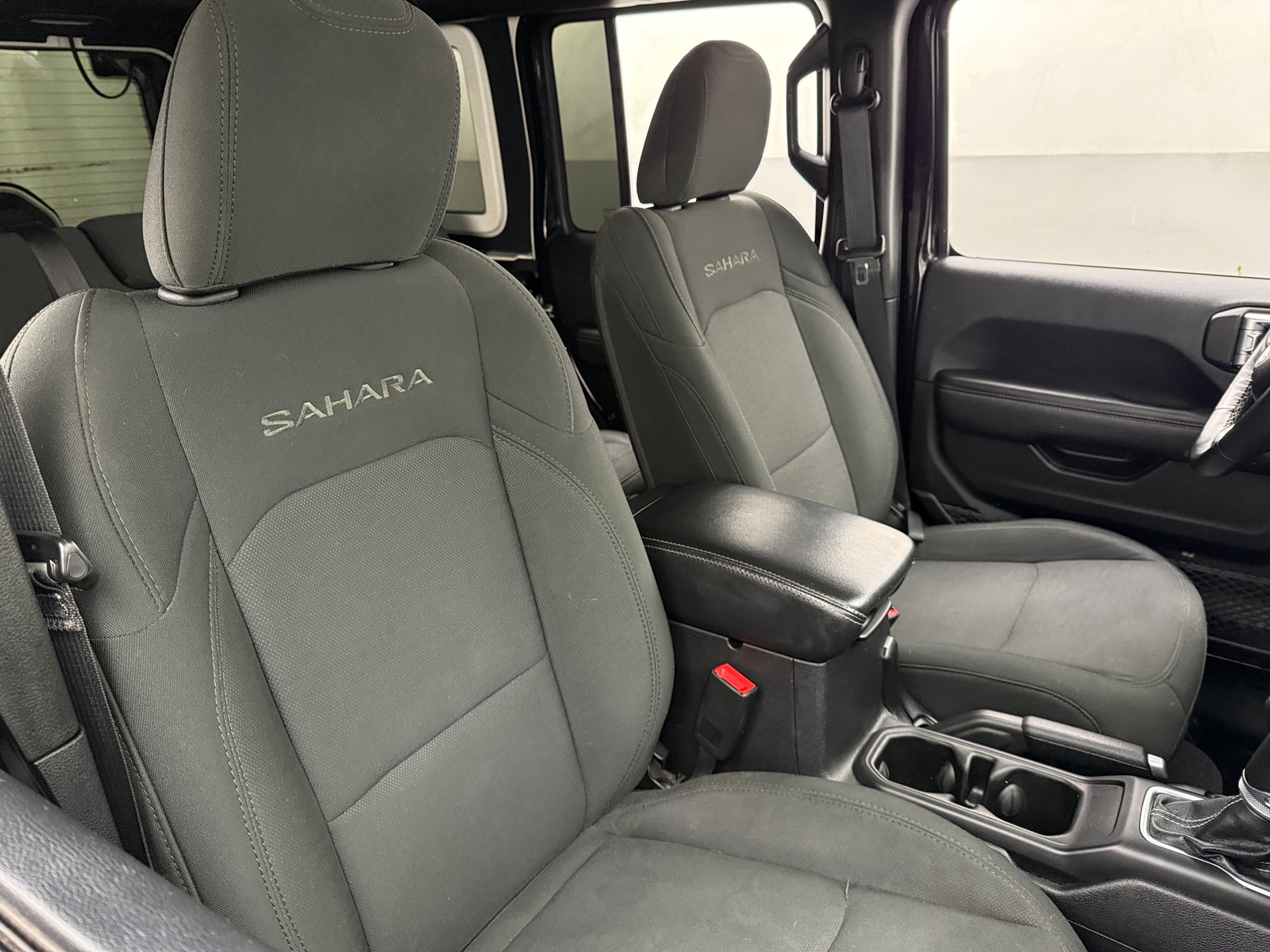 Thumbnail: 2018 Jeep Wrangler - 2