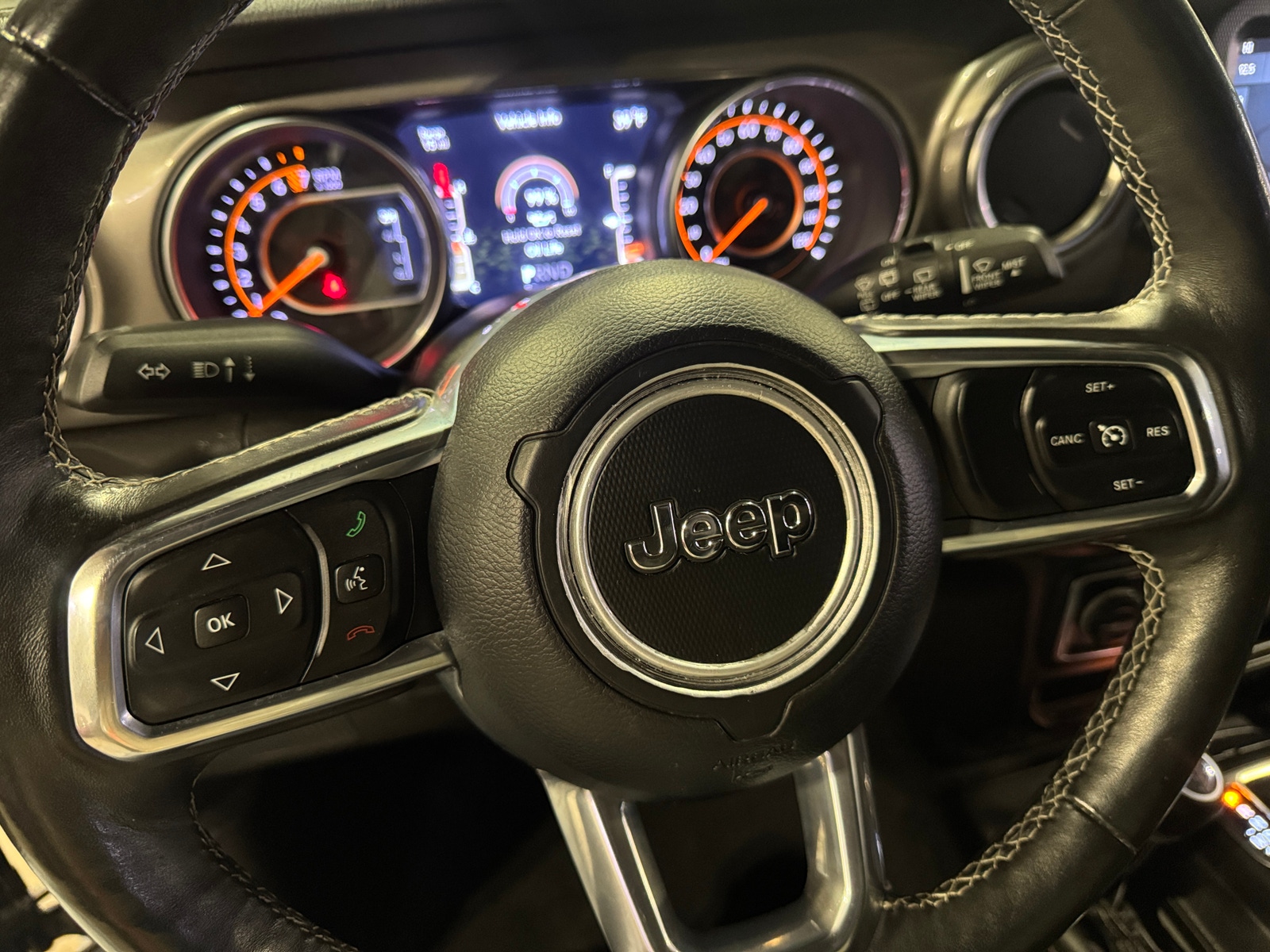 Thumbnail: 2018 Jeep Wrangler - 5