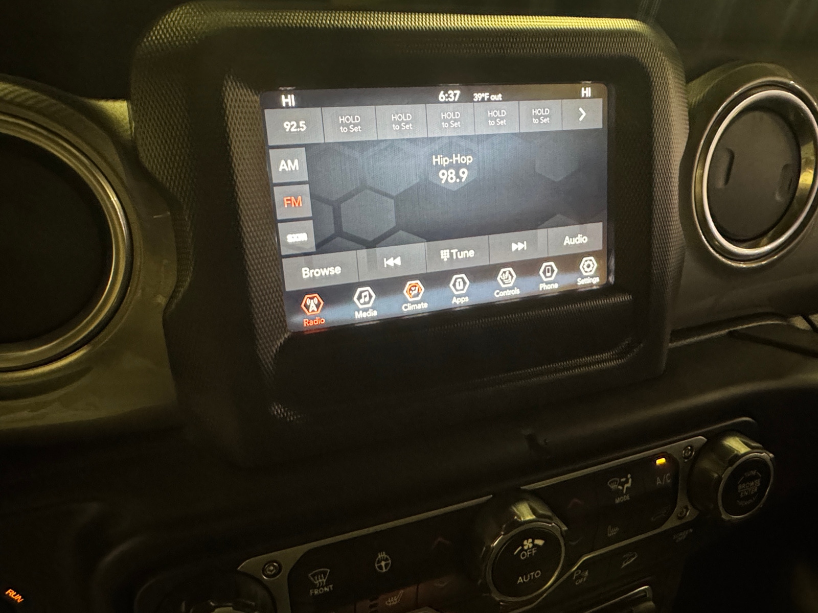 Thumbnail: 2018 Jeep Wrangler - 4