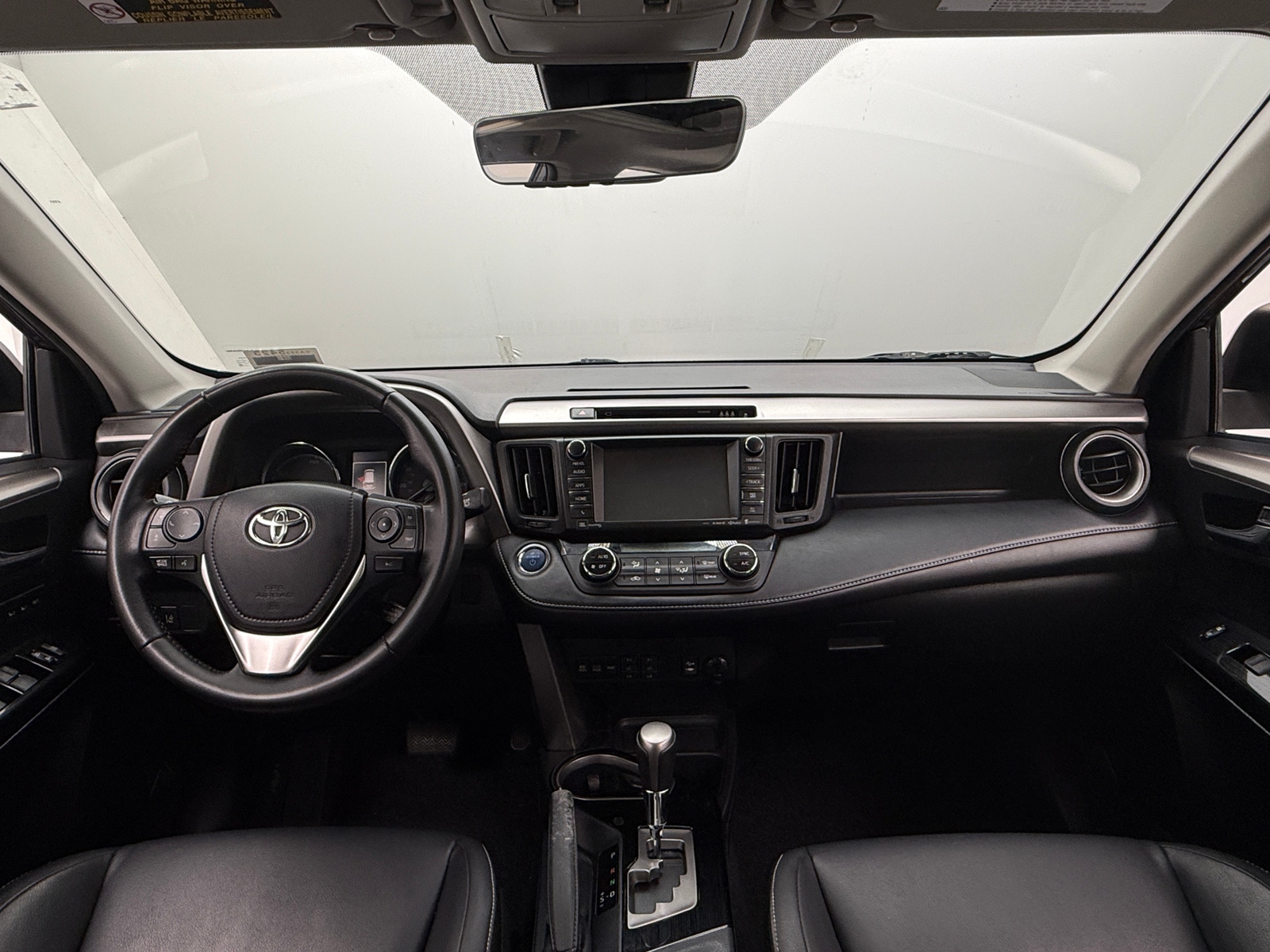 Thumbnail: 2018 Toyota RAV4 - 2