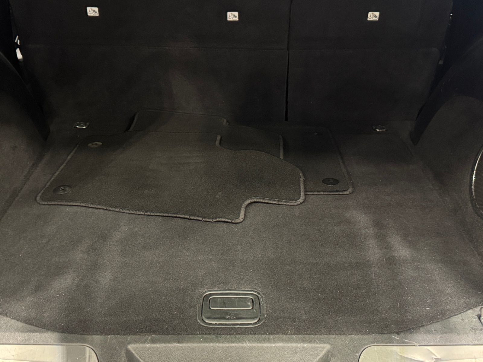 Thumbnail: 2019 Jeep Grand Cherokee - 6