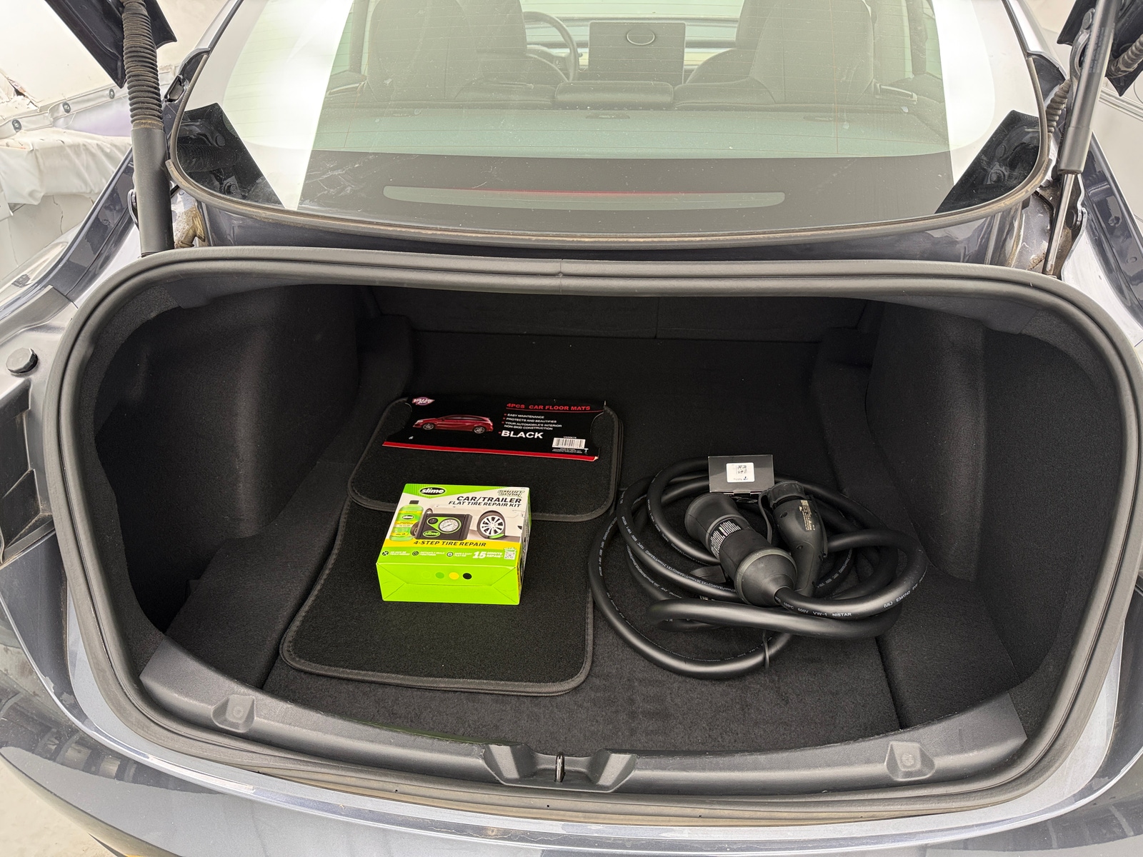 Thumbnail: 2023 Tesla Model 3 - 6