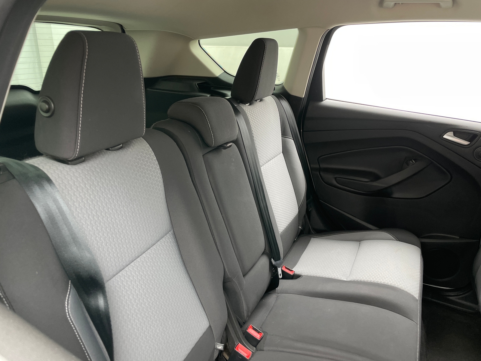 Thumbnail: 2017 Ford Escape - 6