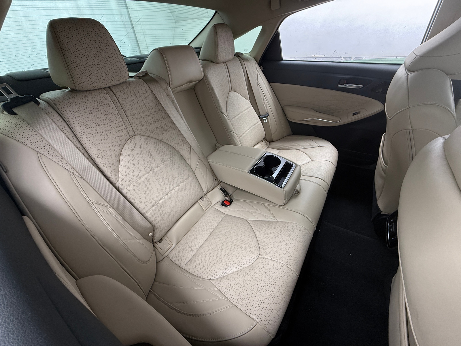 Thumbnail: 2019 Toyota Avalon - 5