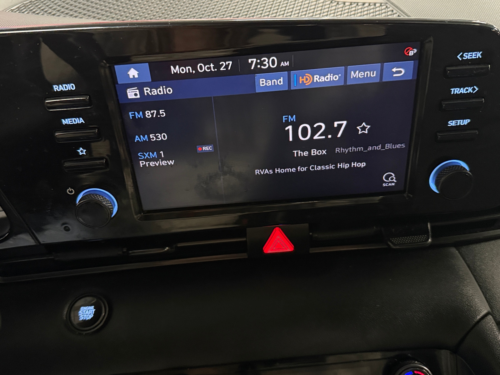 Thumbnail: 2022 Hyundai Elantra - 3