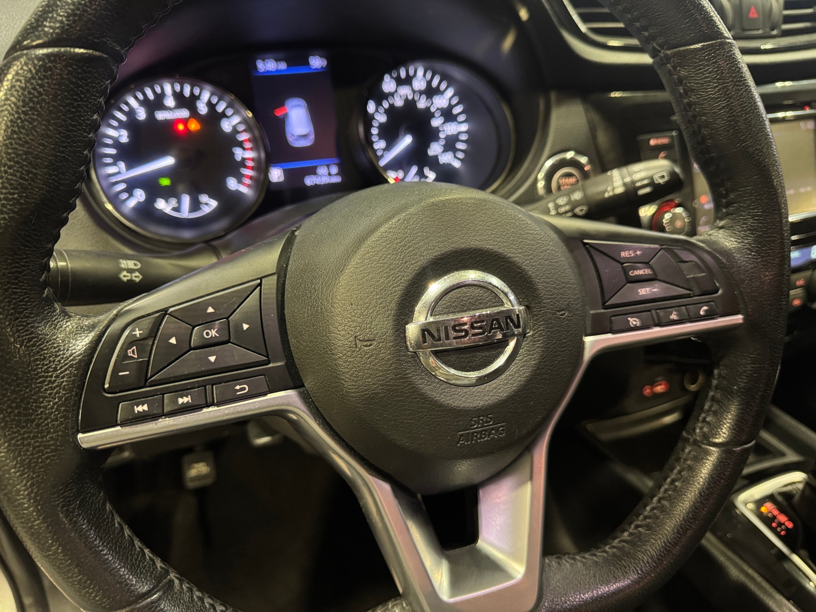 Thumbnail: 2019 Nissan Rogue - 5