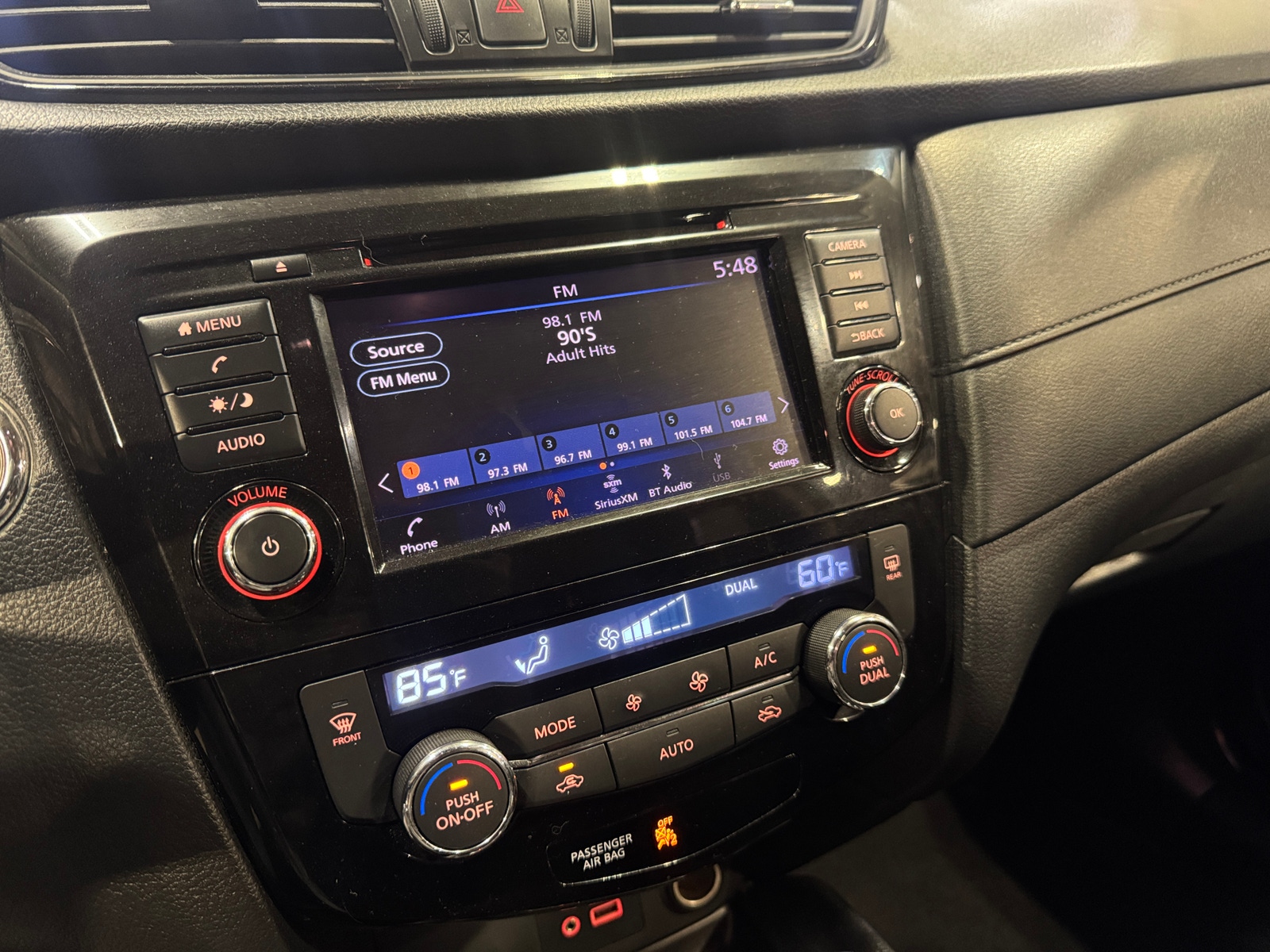 Thumbnail: 2019 Nissan Rogue - 4