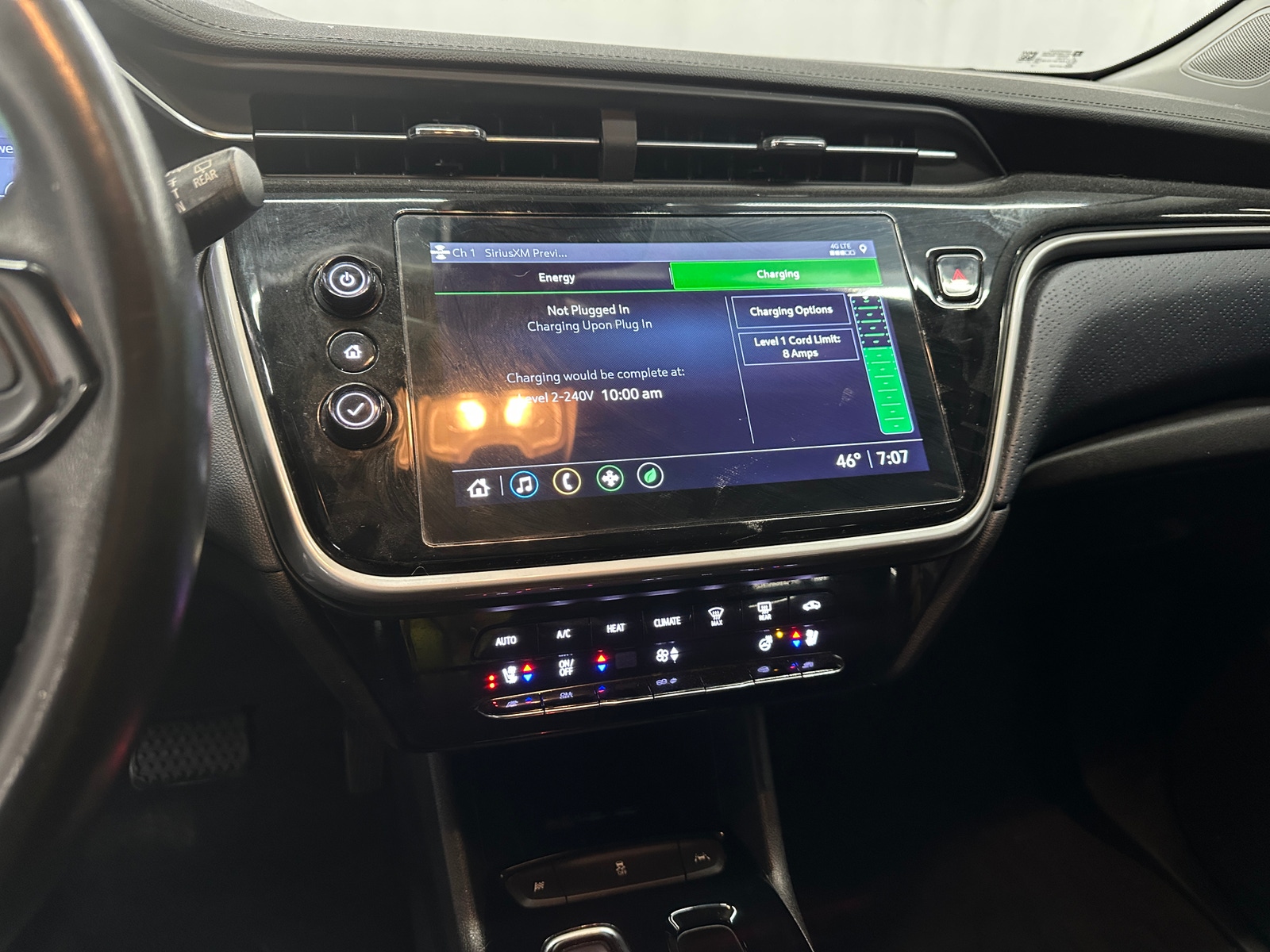 Thumbnail: 2022 Chevrolet Bolt EUV - 3