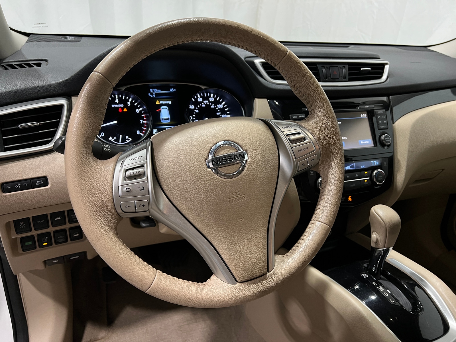 Thumbnail: 2015 Nissan Rogue - 4