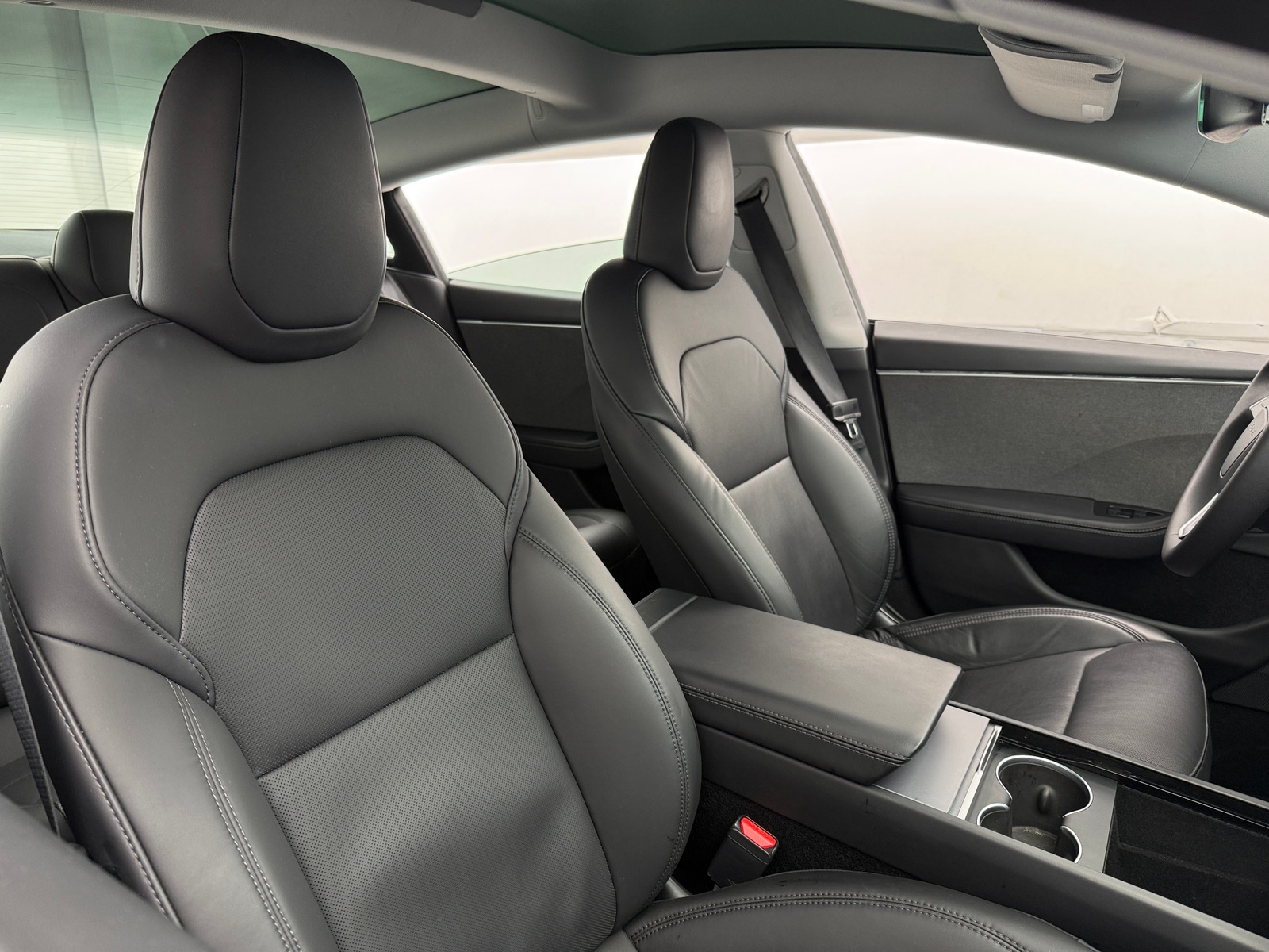 Thumbnail: 2024 Tesla Model 3 - 2