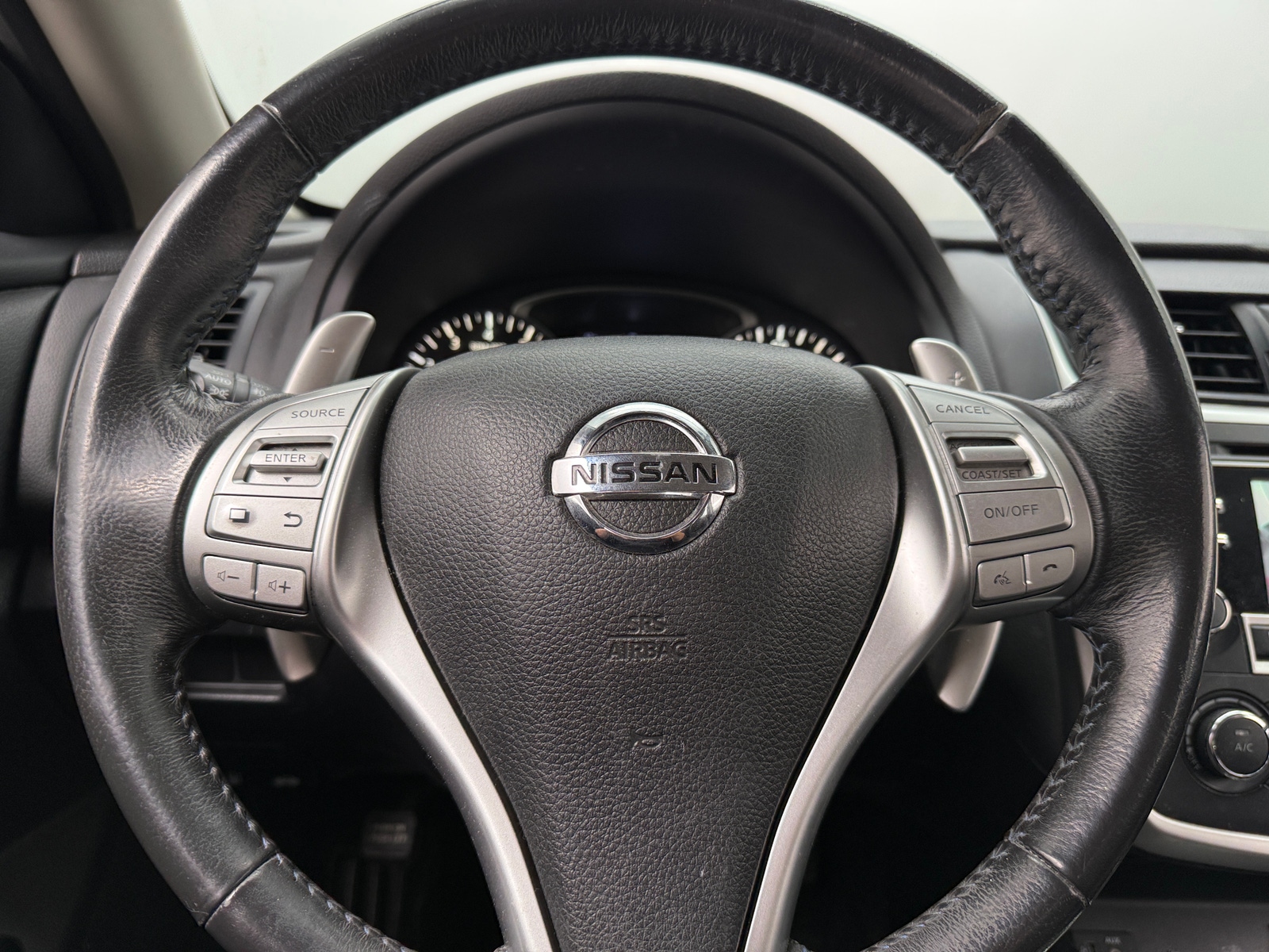 Thumbnail: 2017 Nissan Altima - 5