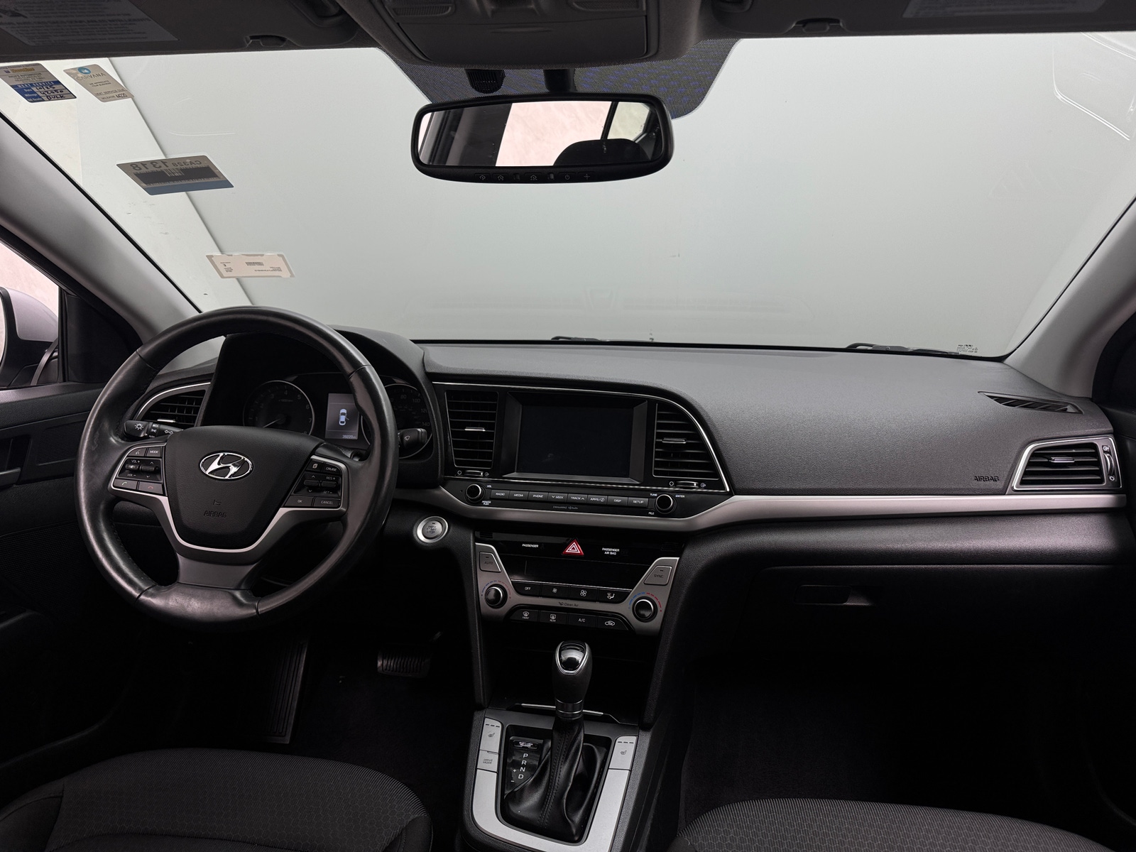 Thumbnail: 2018 Hyundai Elantra - 3