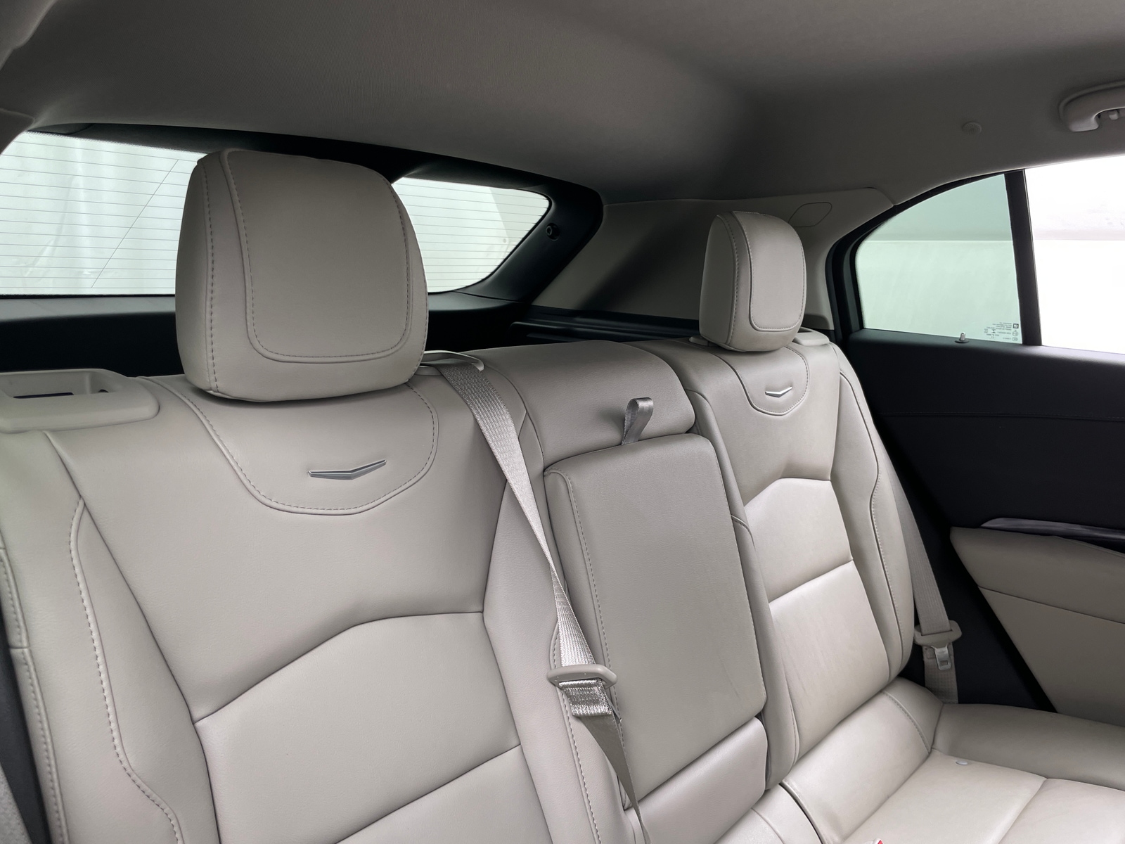 Thumbnail: 2023 Cadillac XT4 - 5