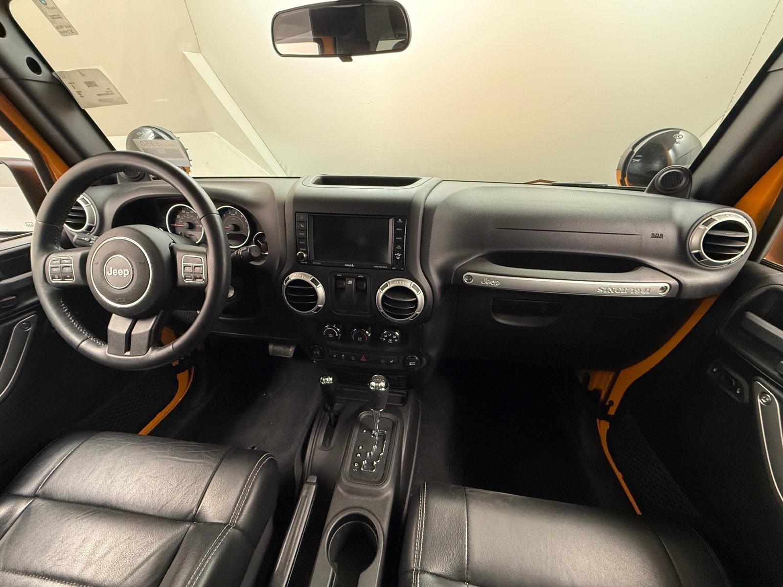 Thumbnail: 2012 Jeep Wrangler - 3