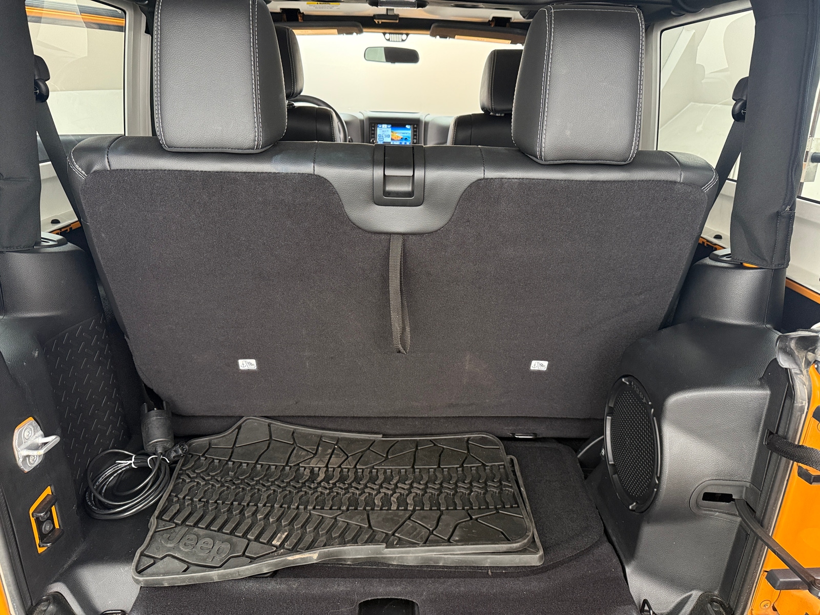 Thumbnail: 2012 Jeep Wrangler - 7