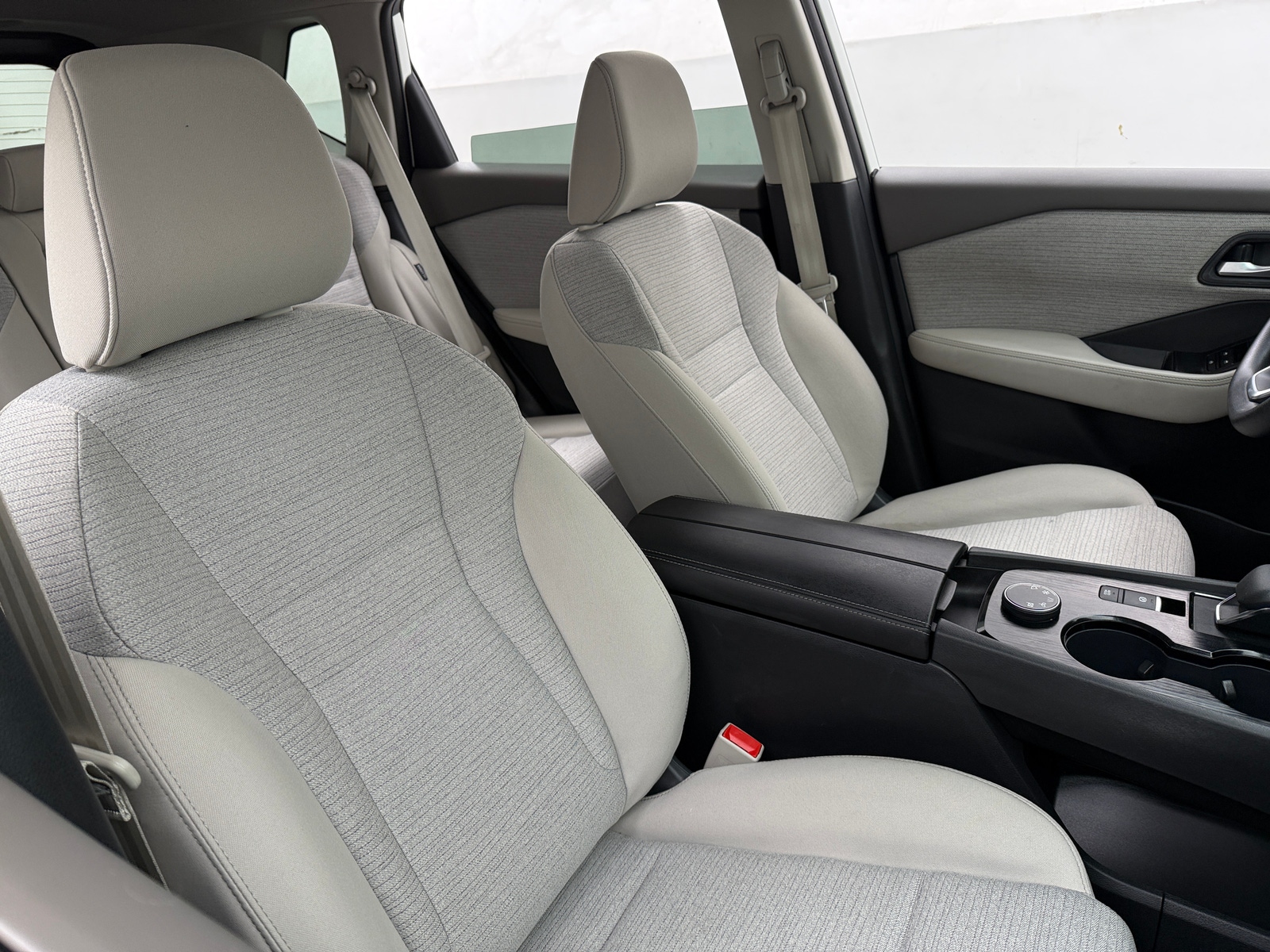 Thumbnail: 2022 Nissan Rogue - 2