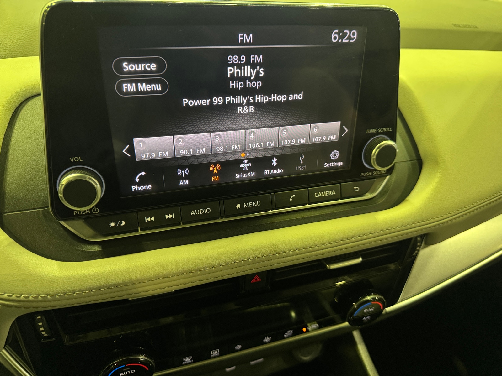 Thumbnail: 2022 Nissan Rogue - 4