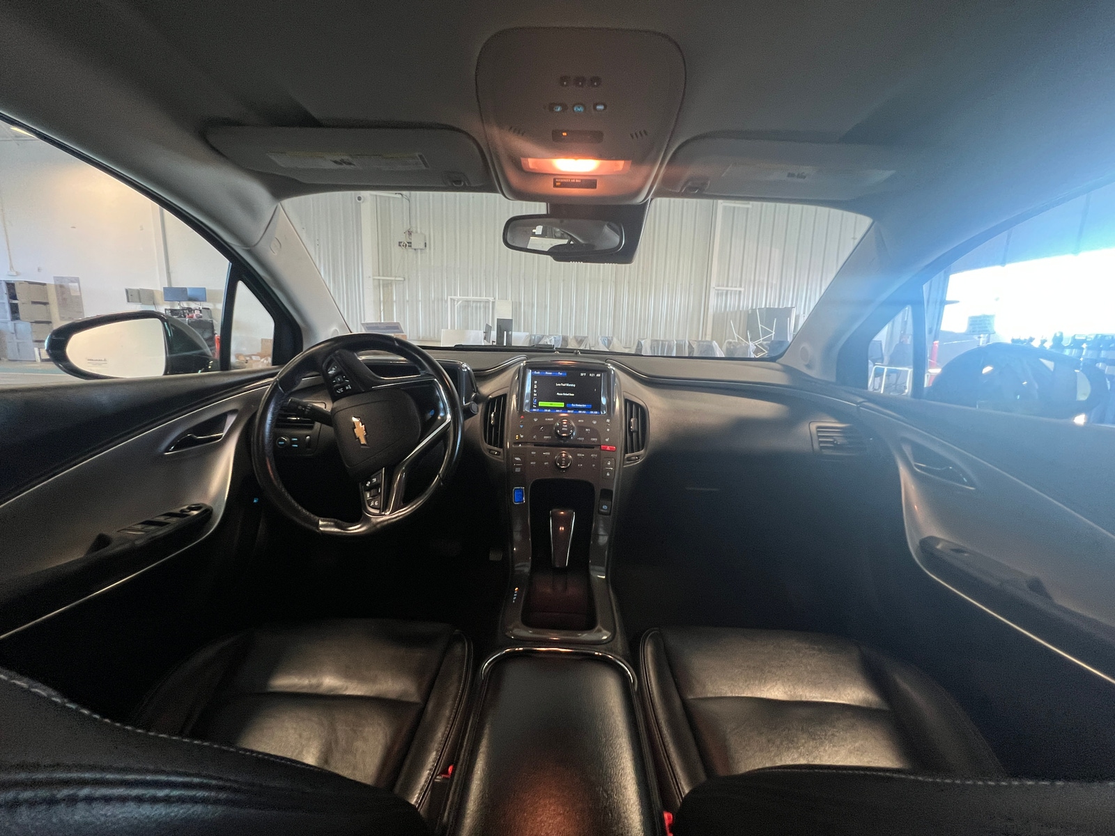 Thumbnail: 2015 Chevrolet Volt - 2