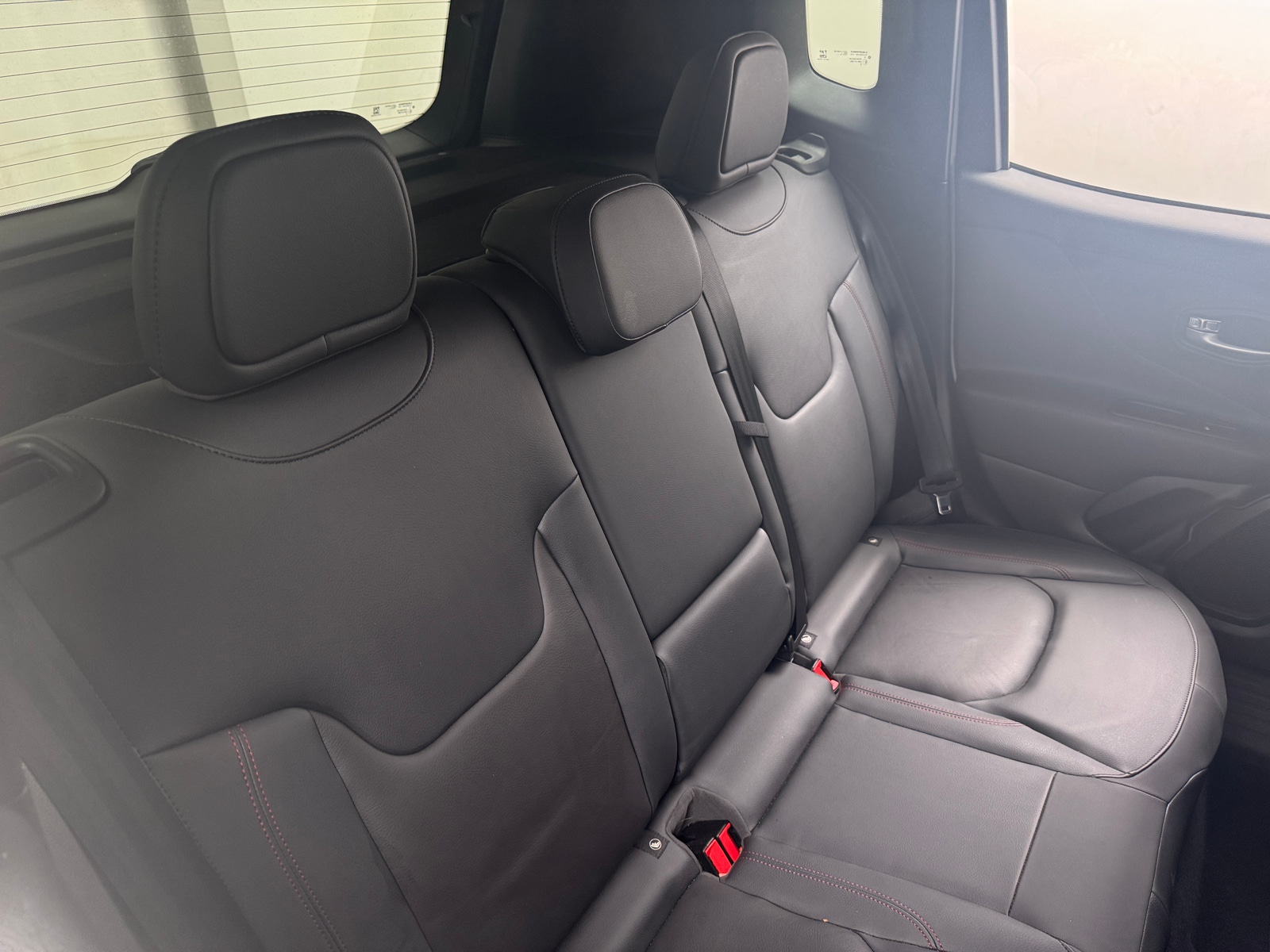 Thumbnail: 2021 Jeep Renegade - 5