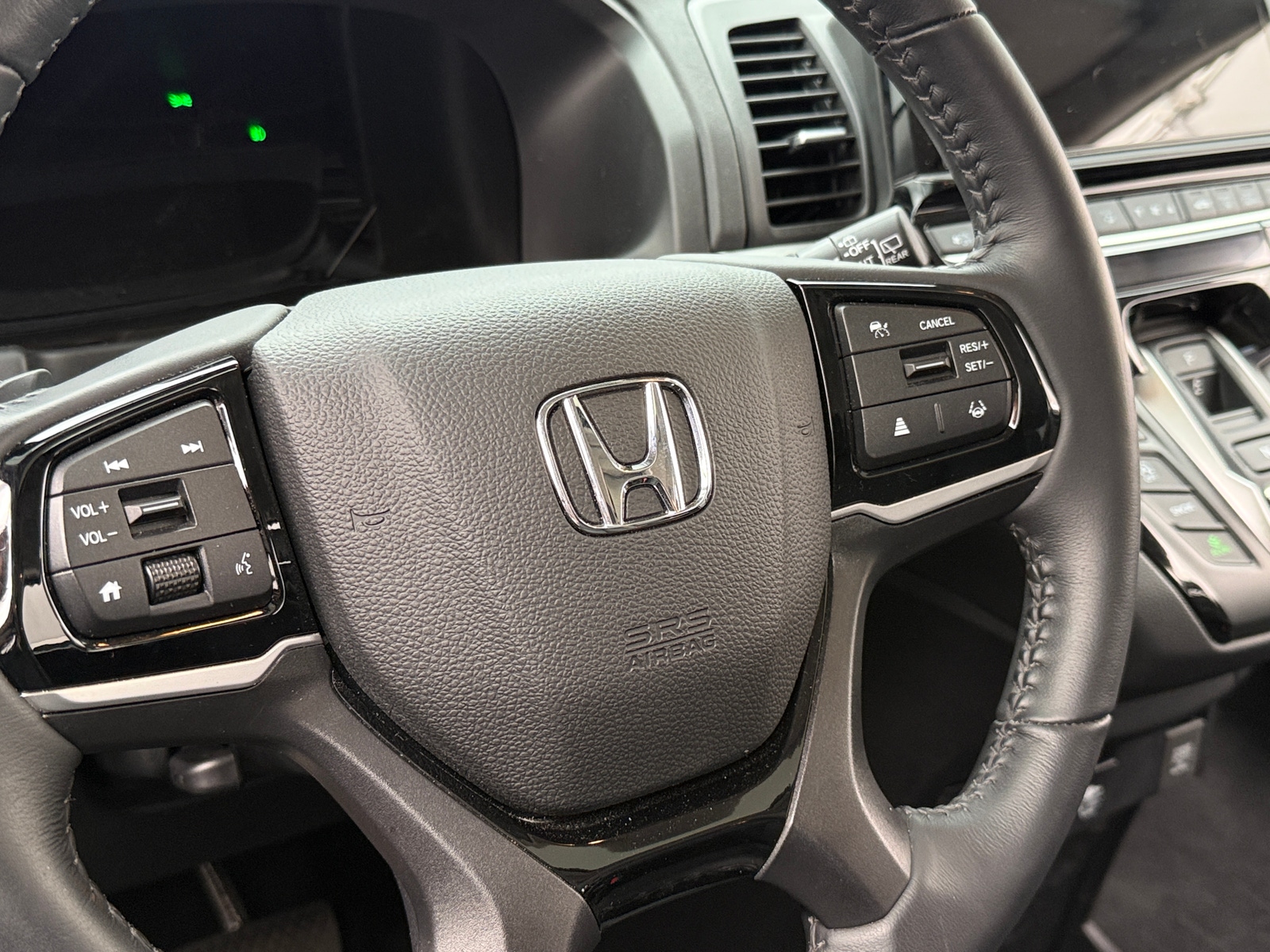 Thumbnail: 2025 Honda Odyssey - 4