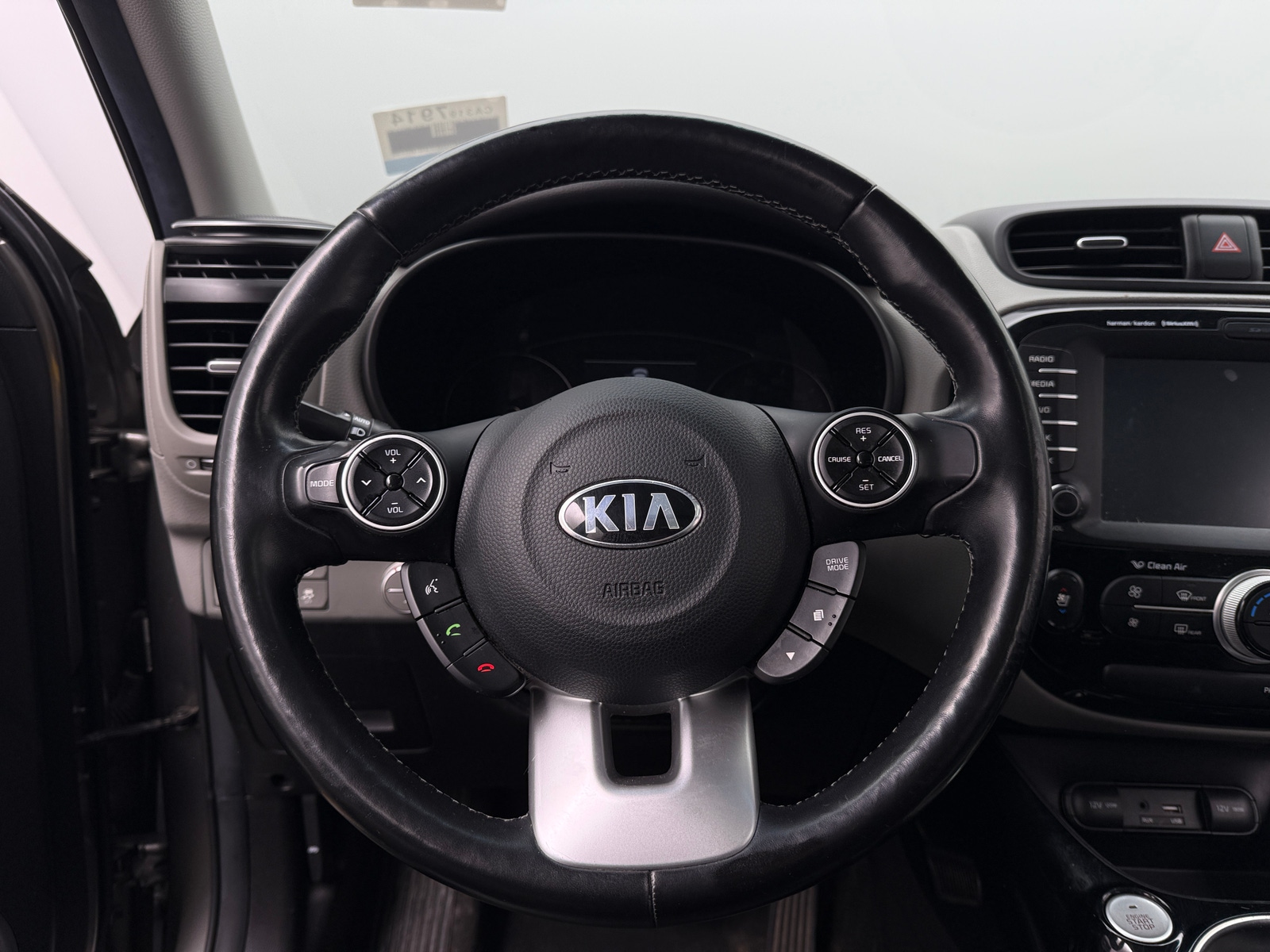 Thumbnail: 2017 Kia Soul - 4