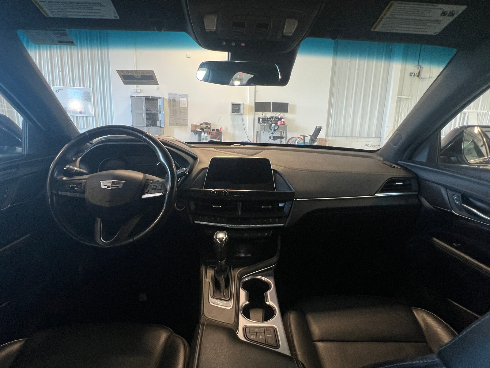 Thumbnail: 2023 Cadillac CT4 - 2