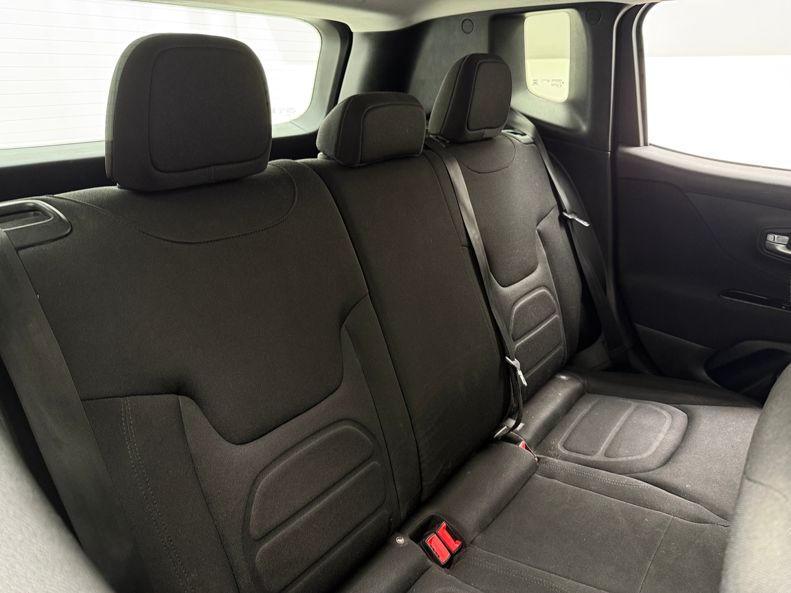 Thumbnail: 2019 Jeep Renegade - 6