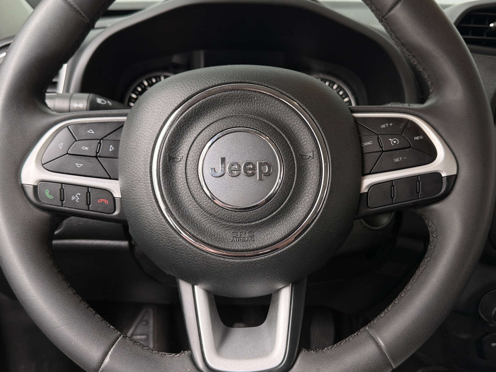 Thumbnail: 2019 Jeep Renegade - 5