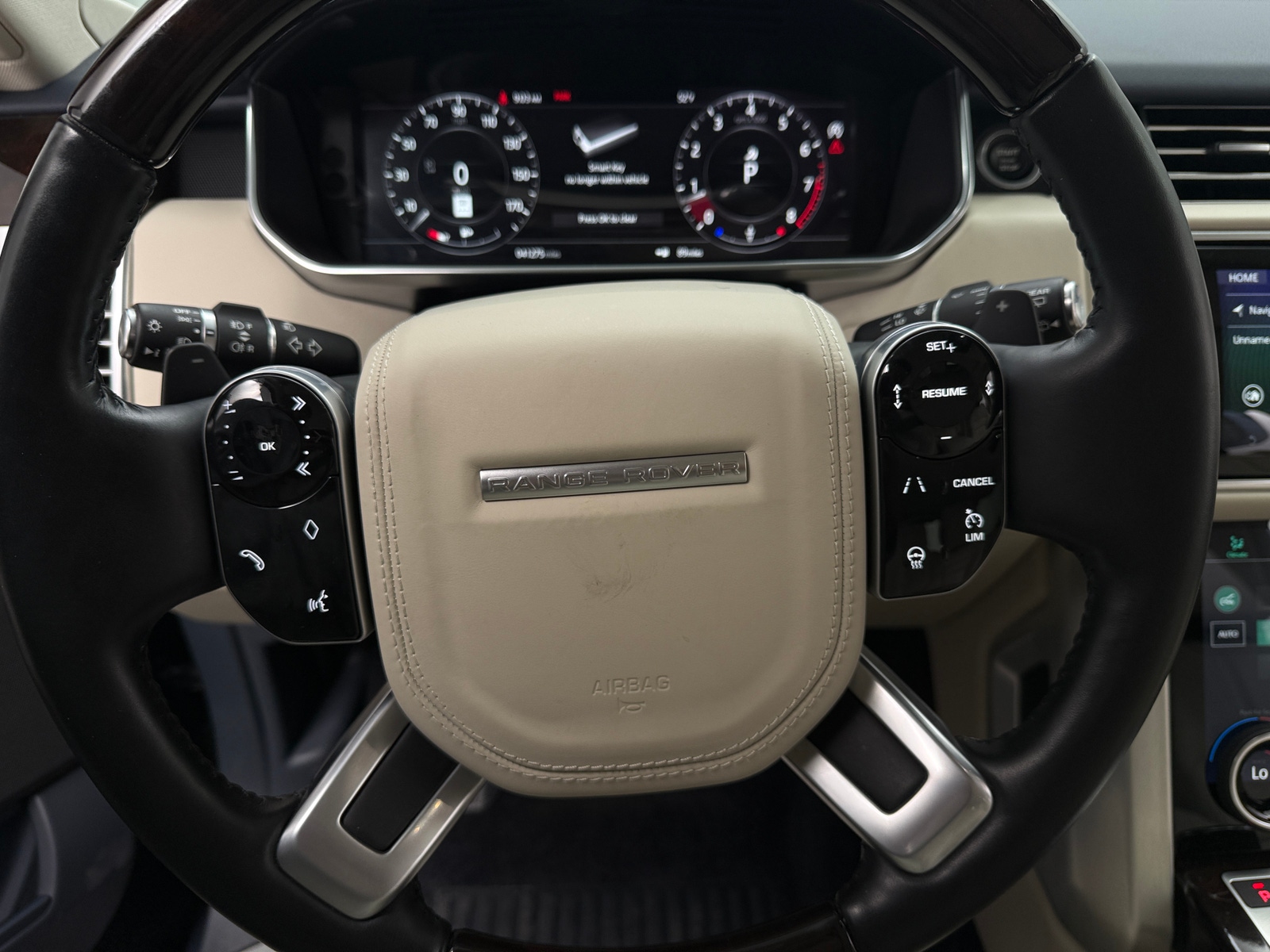 Thumbnail: 2021 Land Rover Range Rover - 4