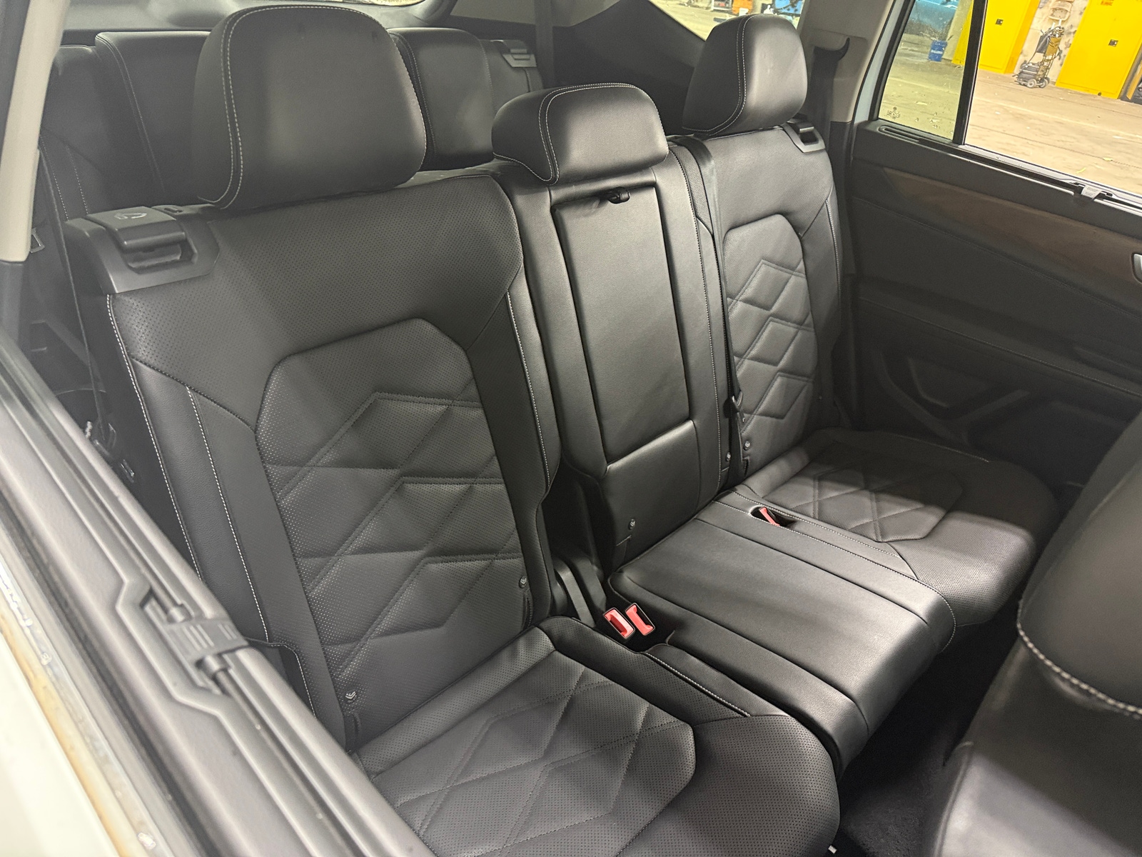 Thumbnail: 2024 Volkswagen Atlas - 5