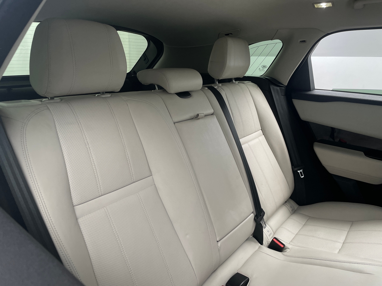 Thumbnail: 2018 Land Rover Range Rover Velar - 5