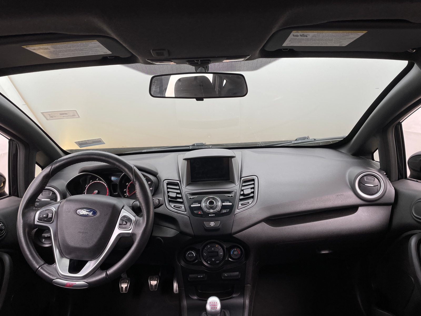 Thumbnail: 2017 Ford Fiesta - 3