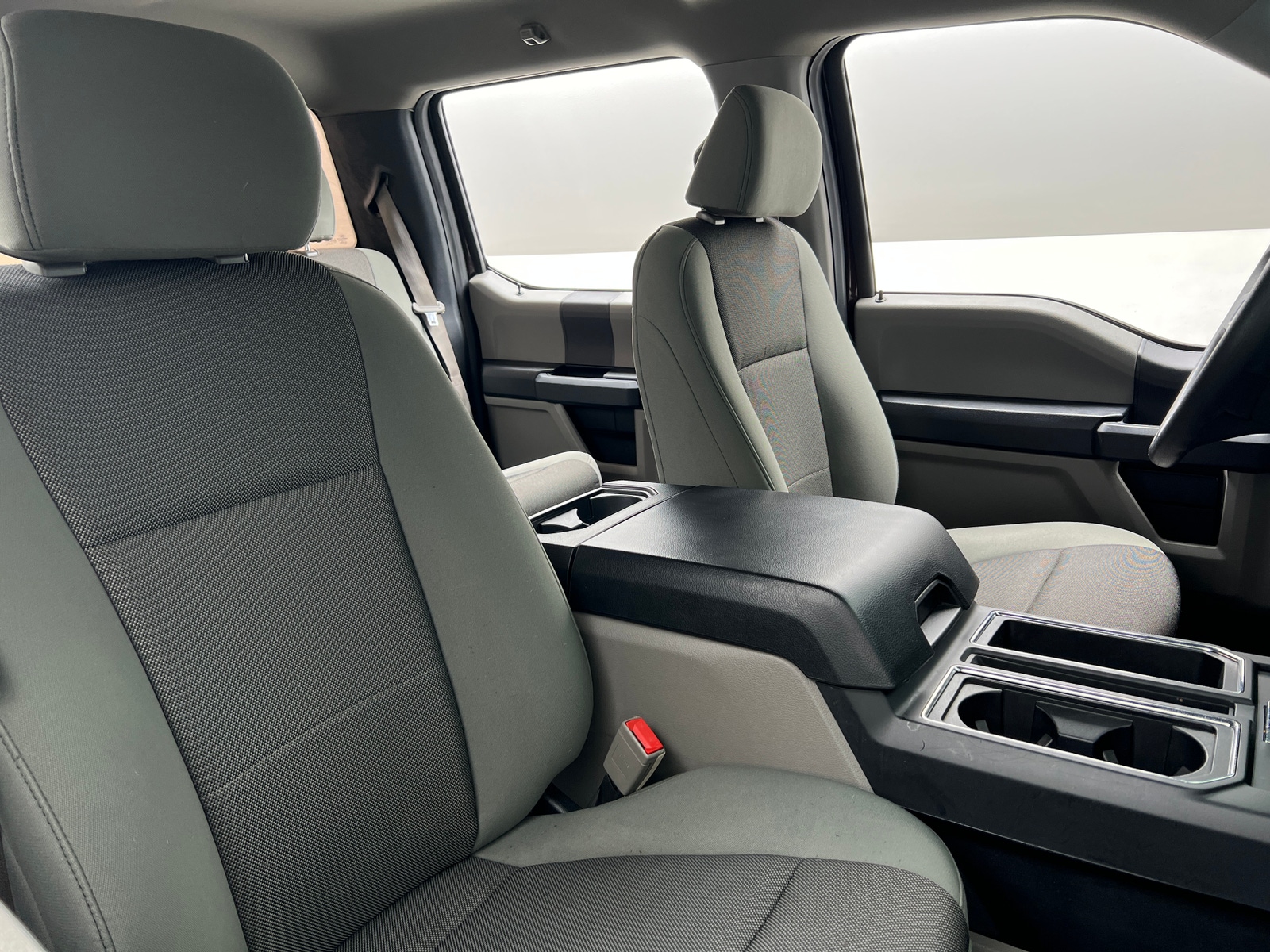 Thumbnail: 2019 Ford Econoline - 2