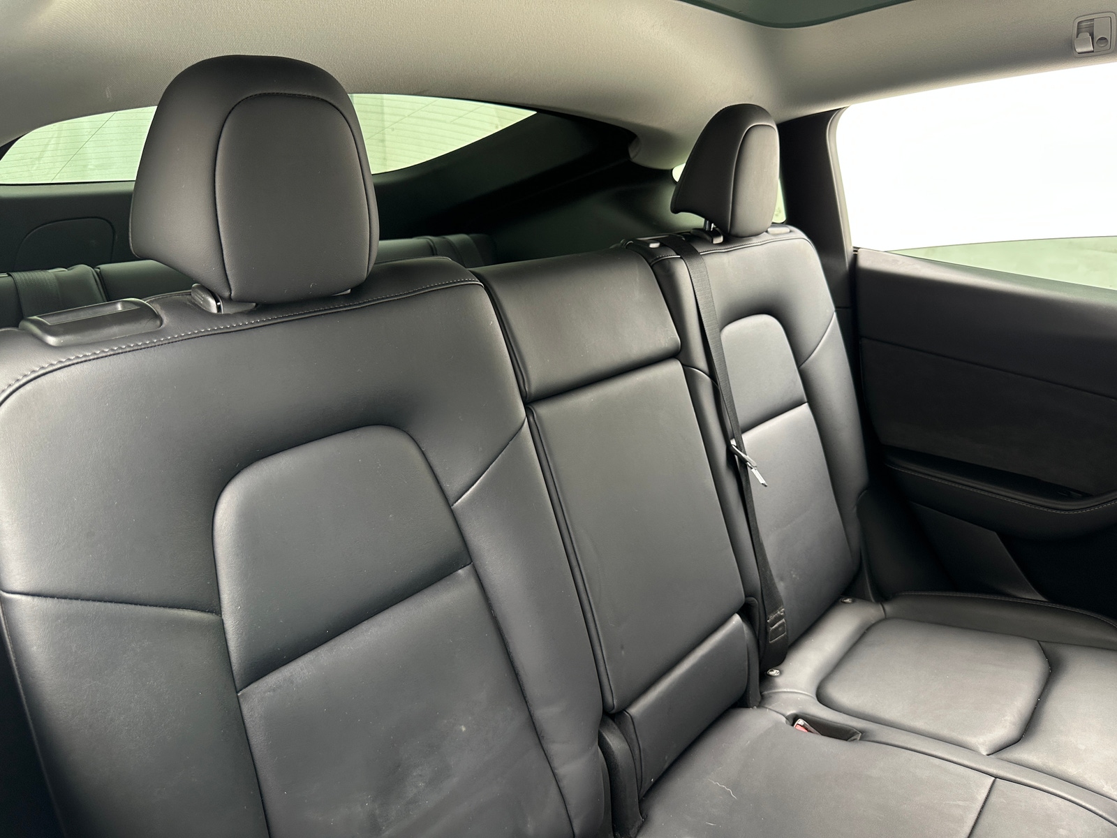 Thumbnail: 2022 Tesla Model Y - 5