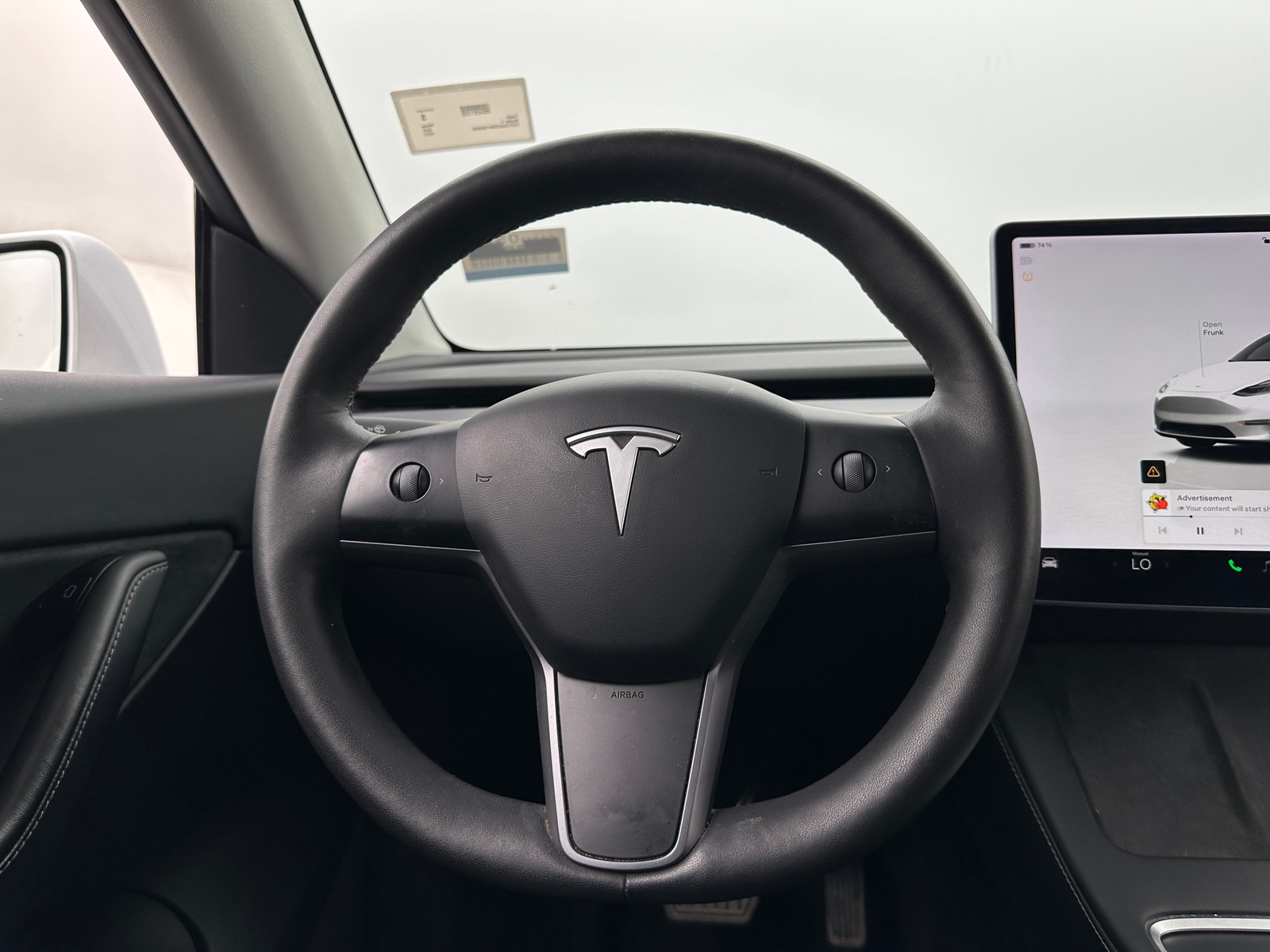 Thumbnail: 2022 Tesla Model Y - 4