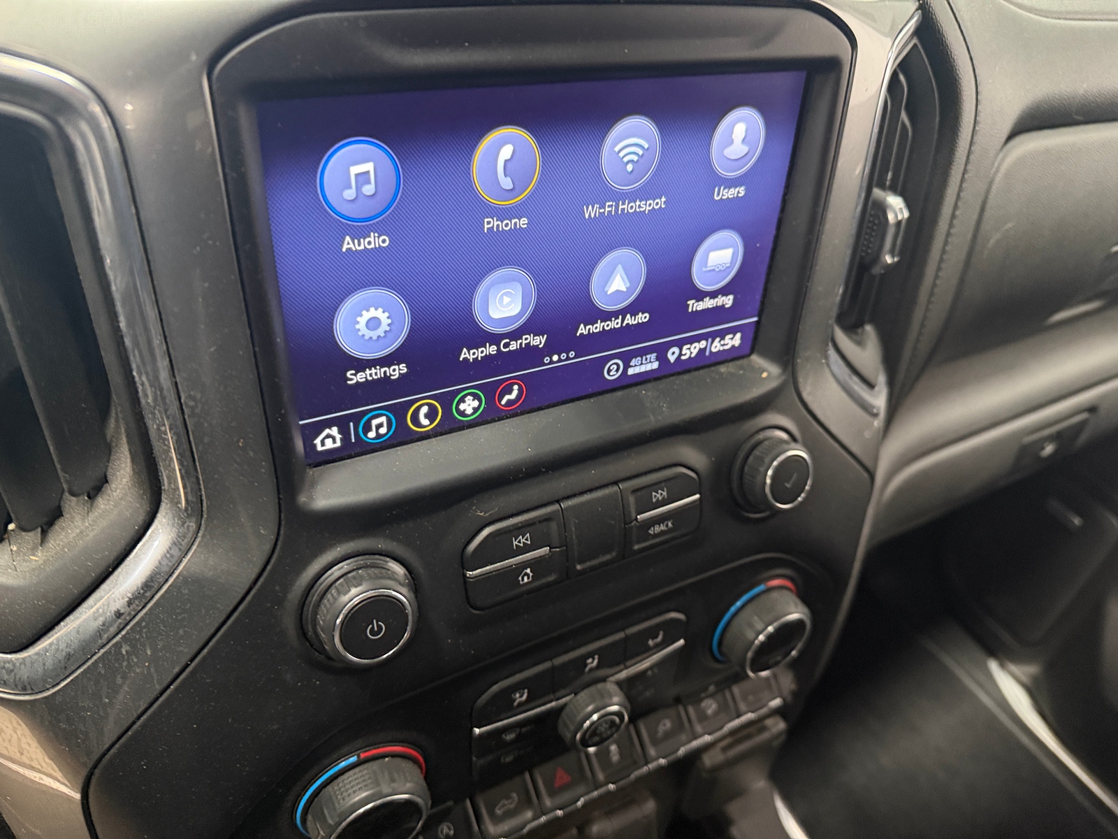 Thumbnail: 2020 Chevrolet Silverado 1500 - 4