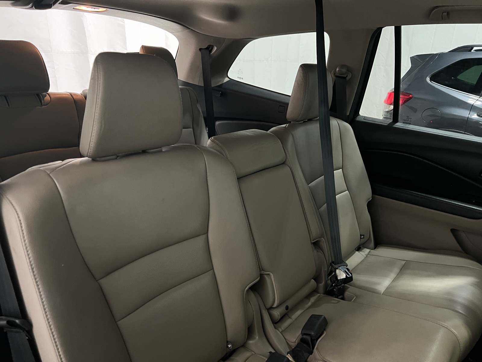 Thumbnail: 2016 Honda Pilot - 5