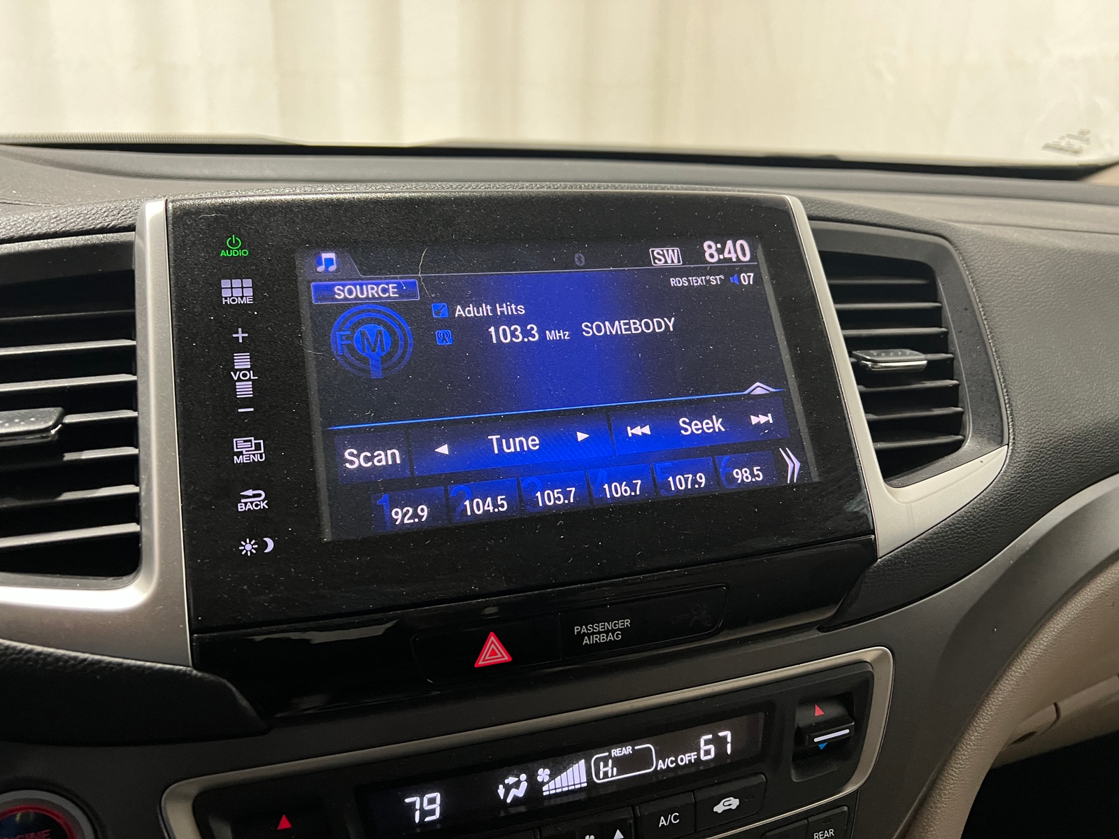 Thumbnail: 2016 Honda Pilot - 3