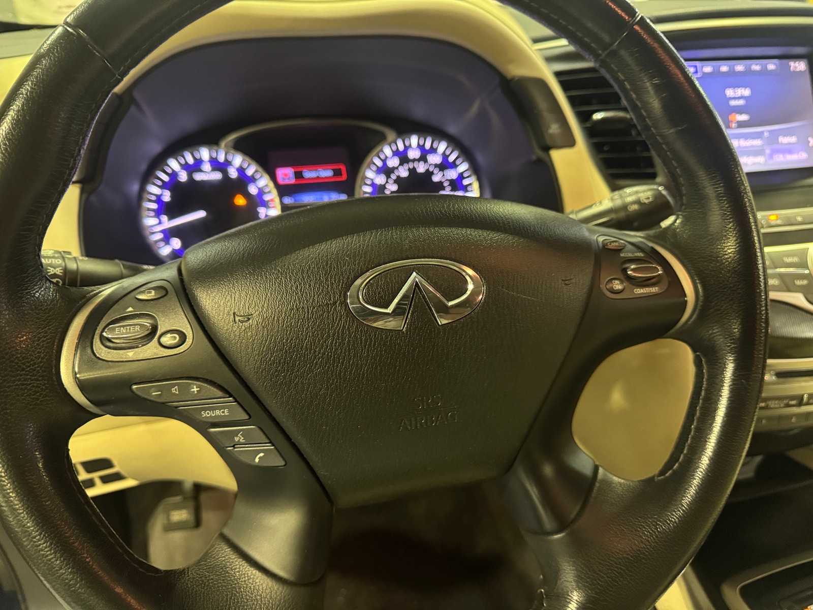 Thumbnail: 2019 INFINITI QX60 - 4