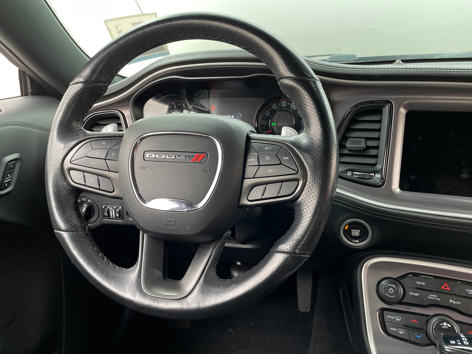 Thumbnail: 2021 Dodge Challenger - 4