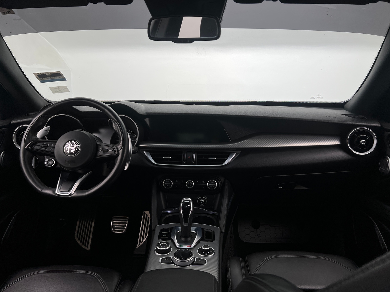 Thumbnail: 2020 Alfa Romeo Stelvio - 2