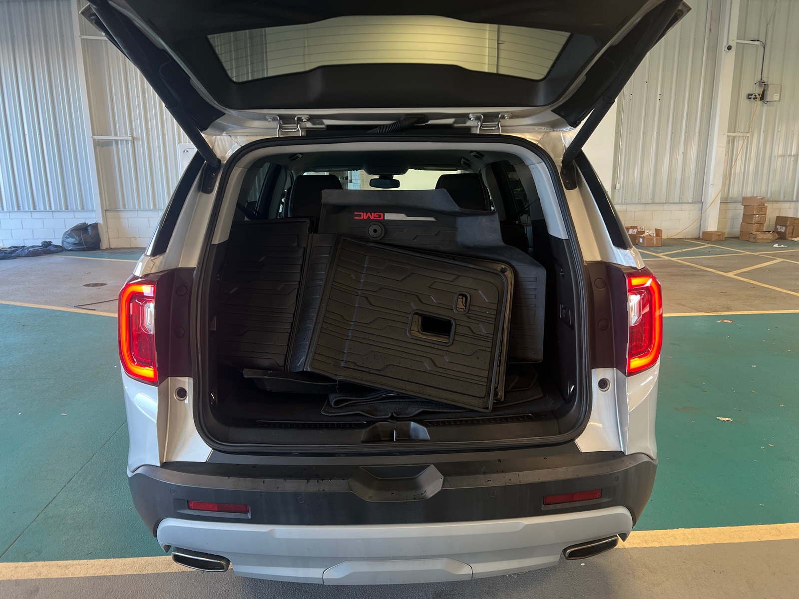 Thumbnail: 2020 GMC Acadia - 6