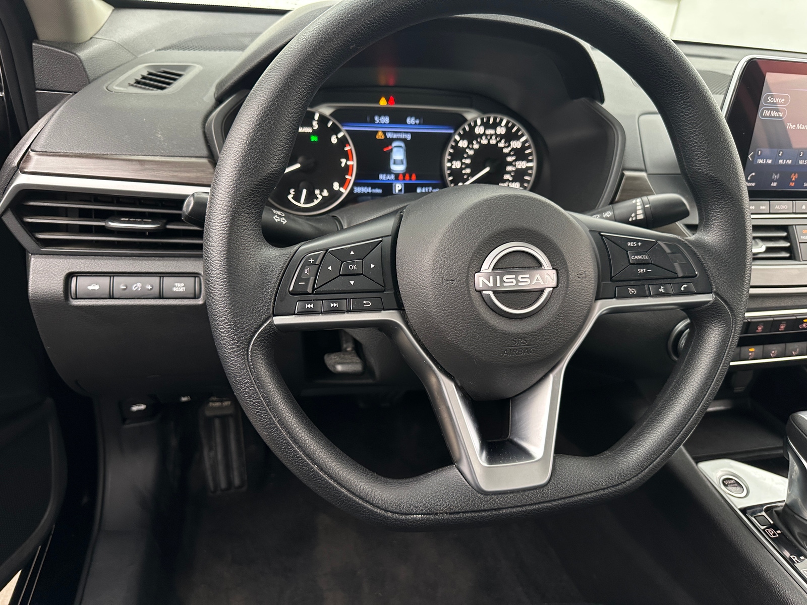 Thumbnail: 2024 Nissan Altima - 5